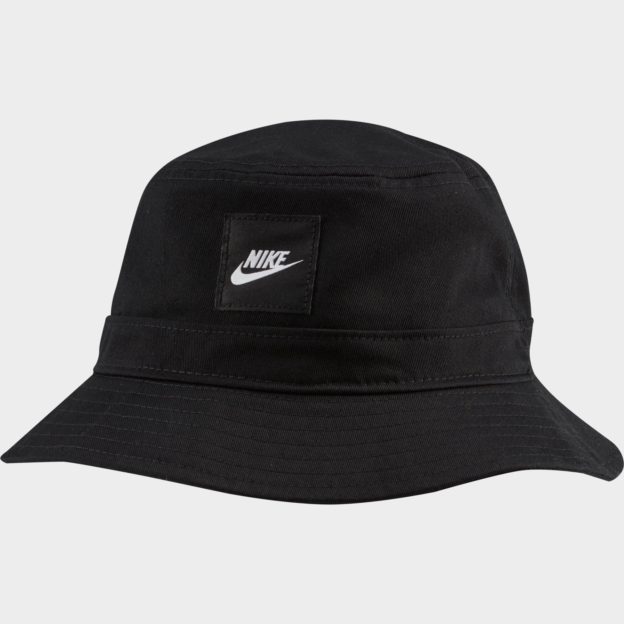 nike bucket hat beige