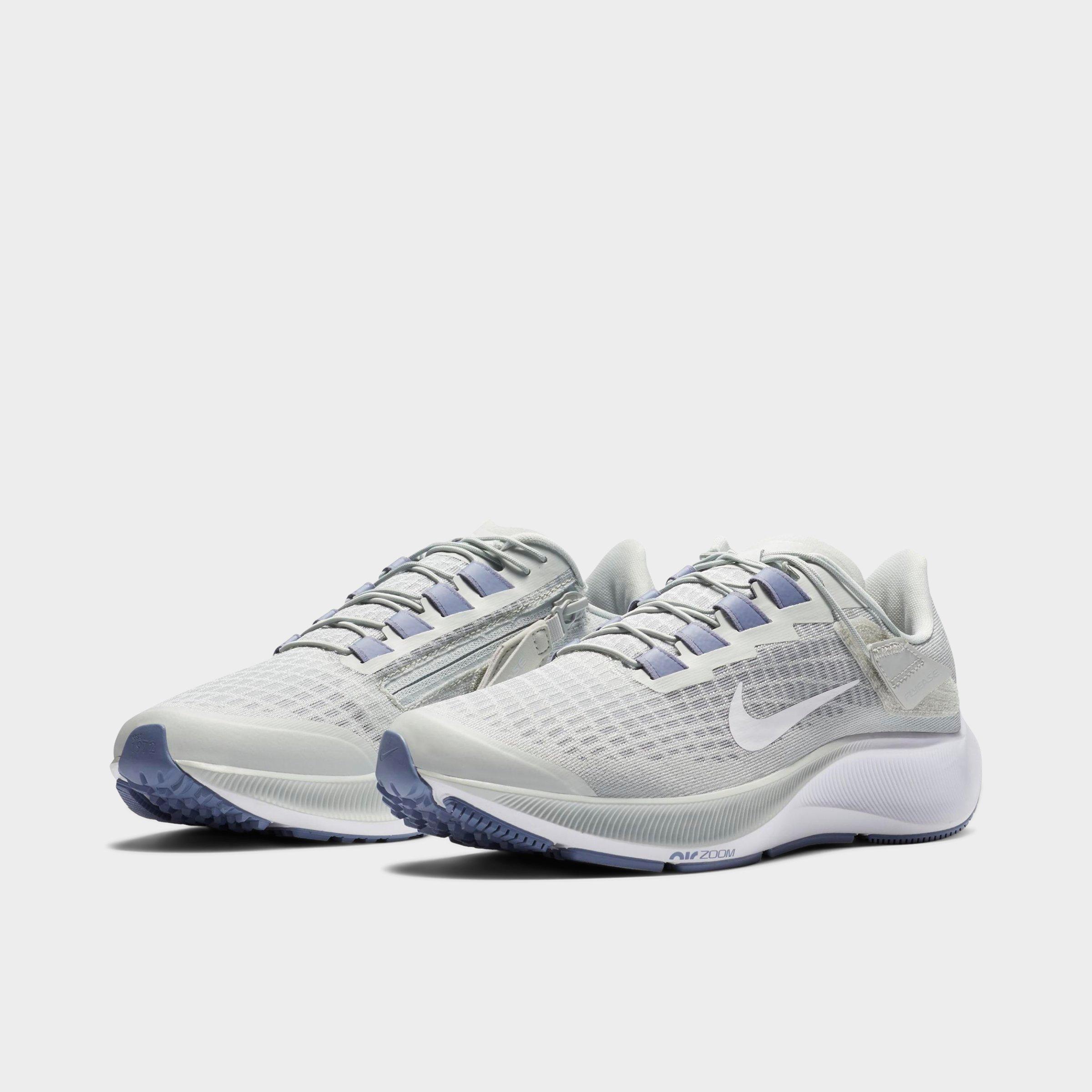 nike womens silver running shoes