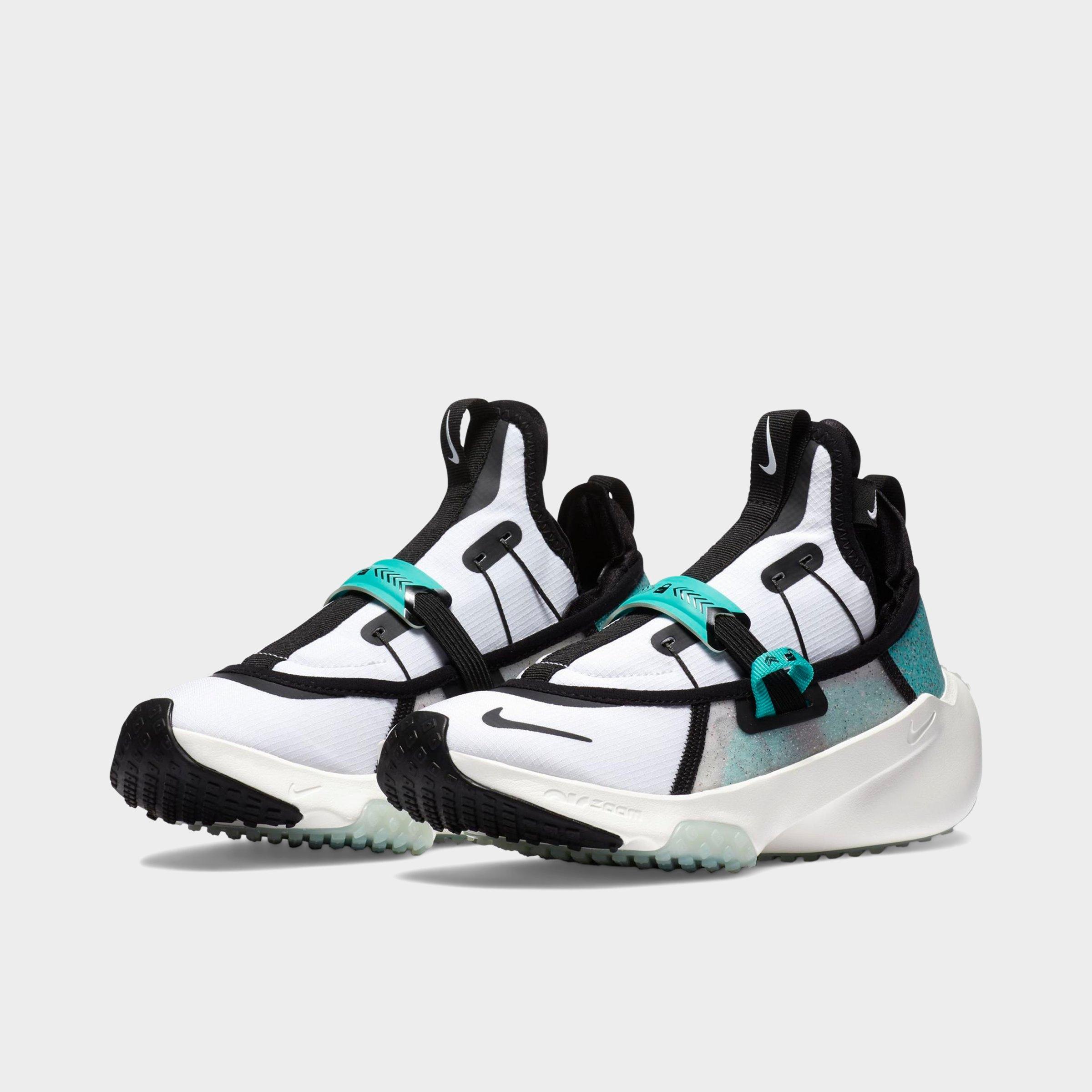 nike air zoom traverse
