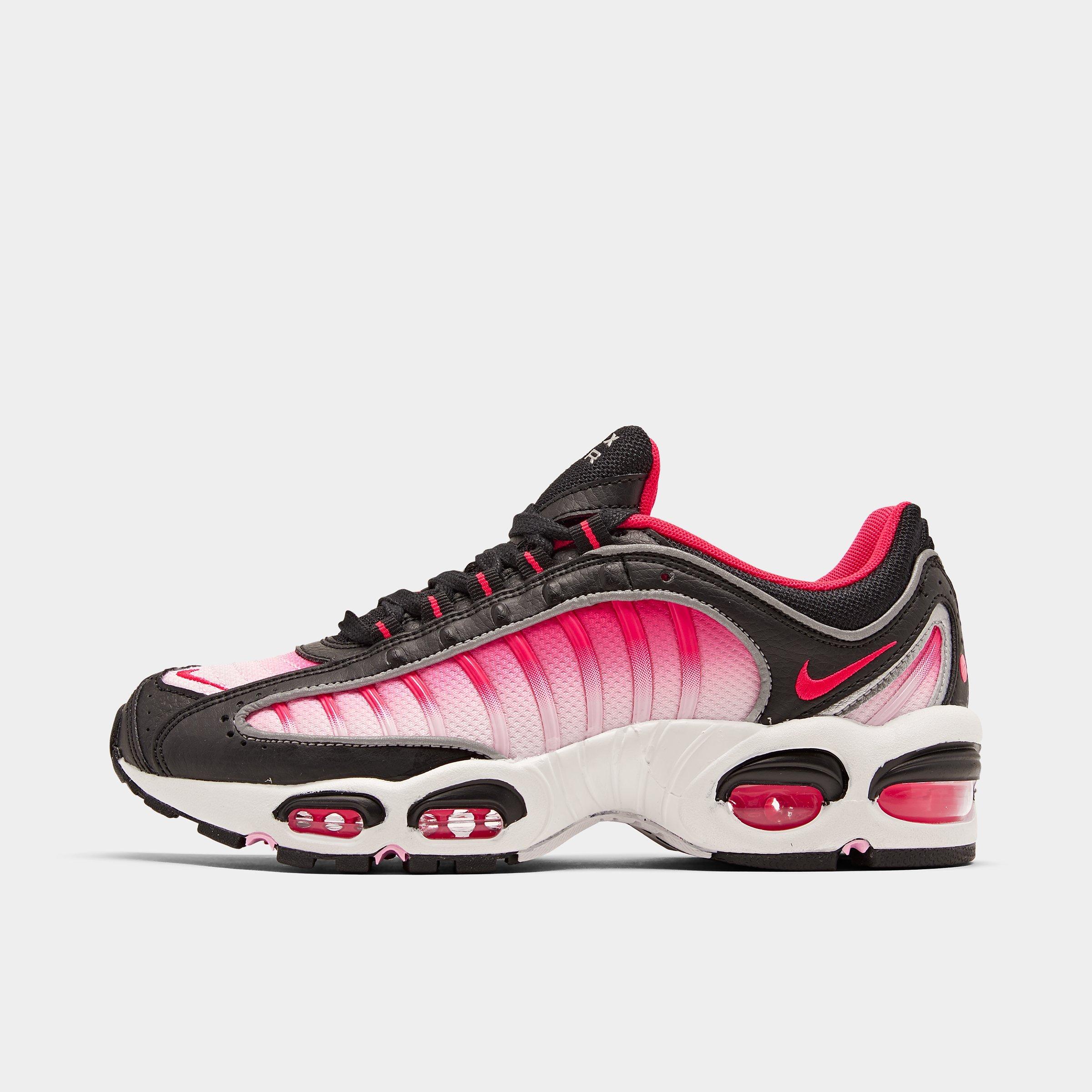 nike tailwind pink