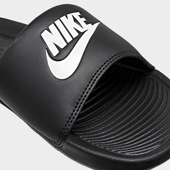 Jd sports nike benassi 2024 slides