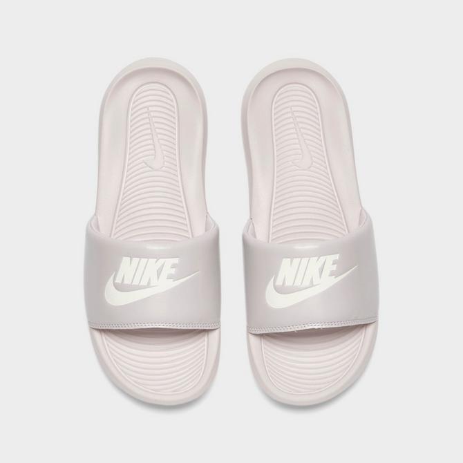 Nike on sale pink sliders