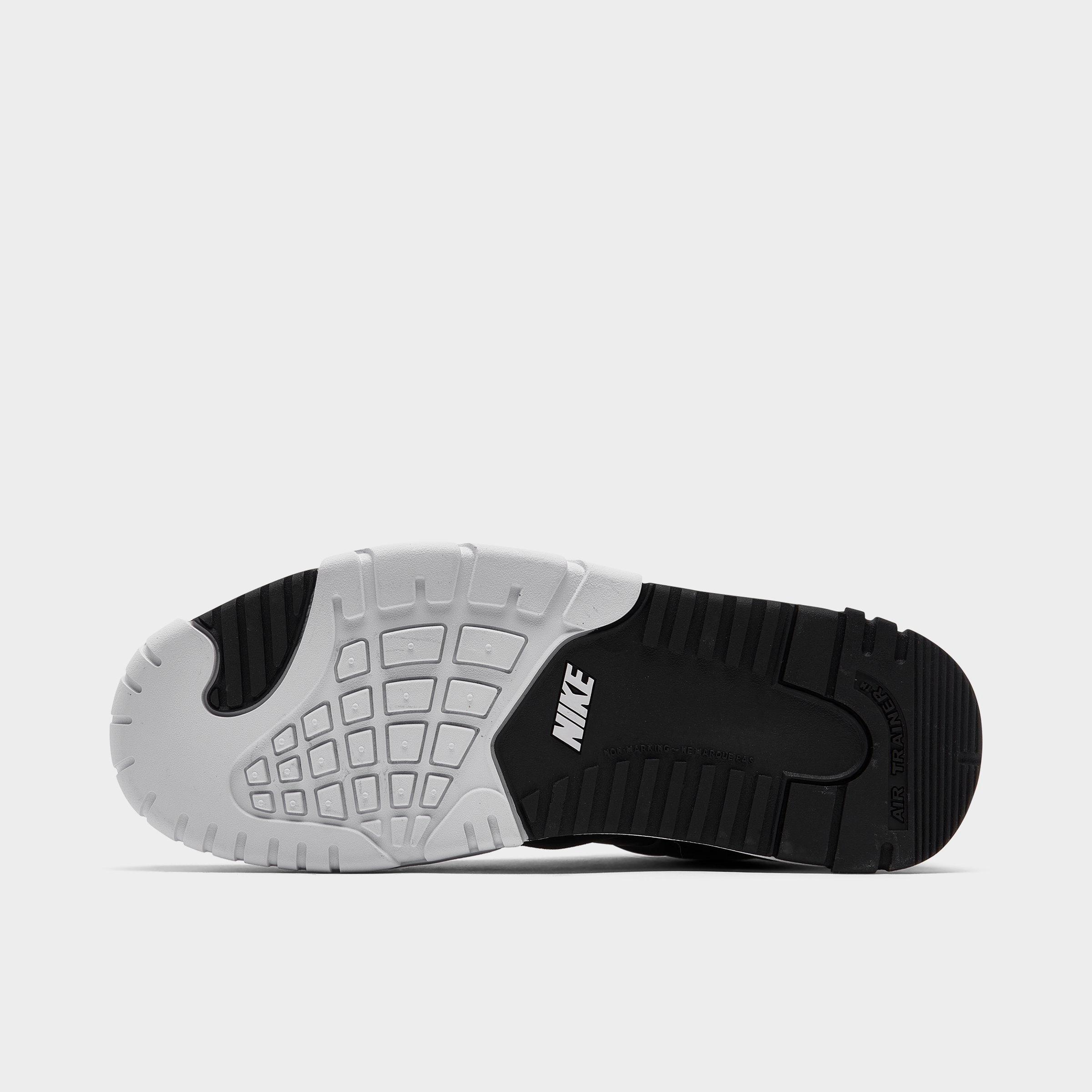 black infant nike trainers