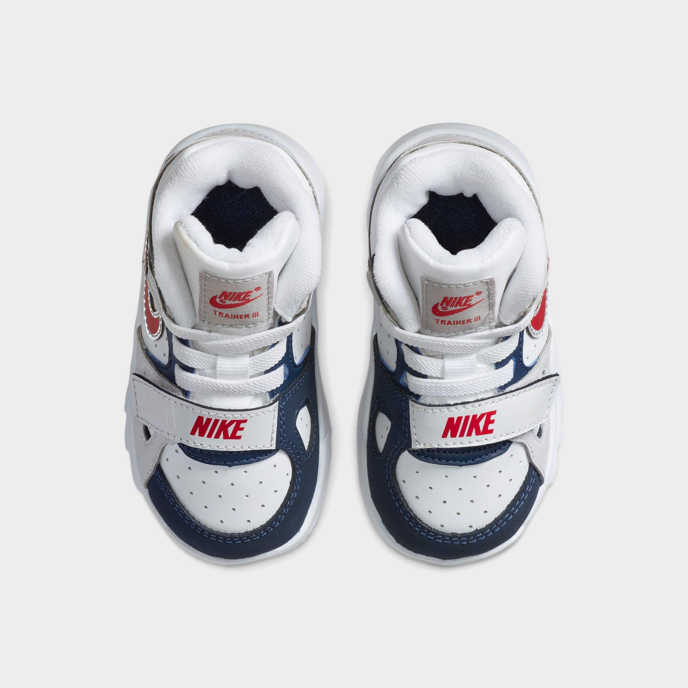 toddler navy nike trainers