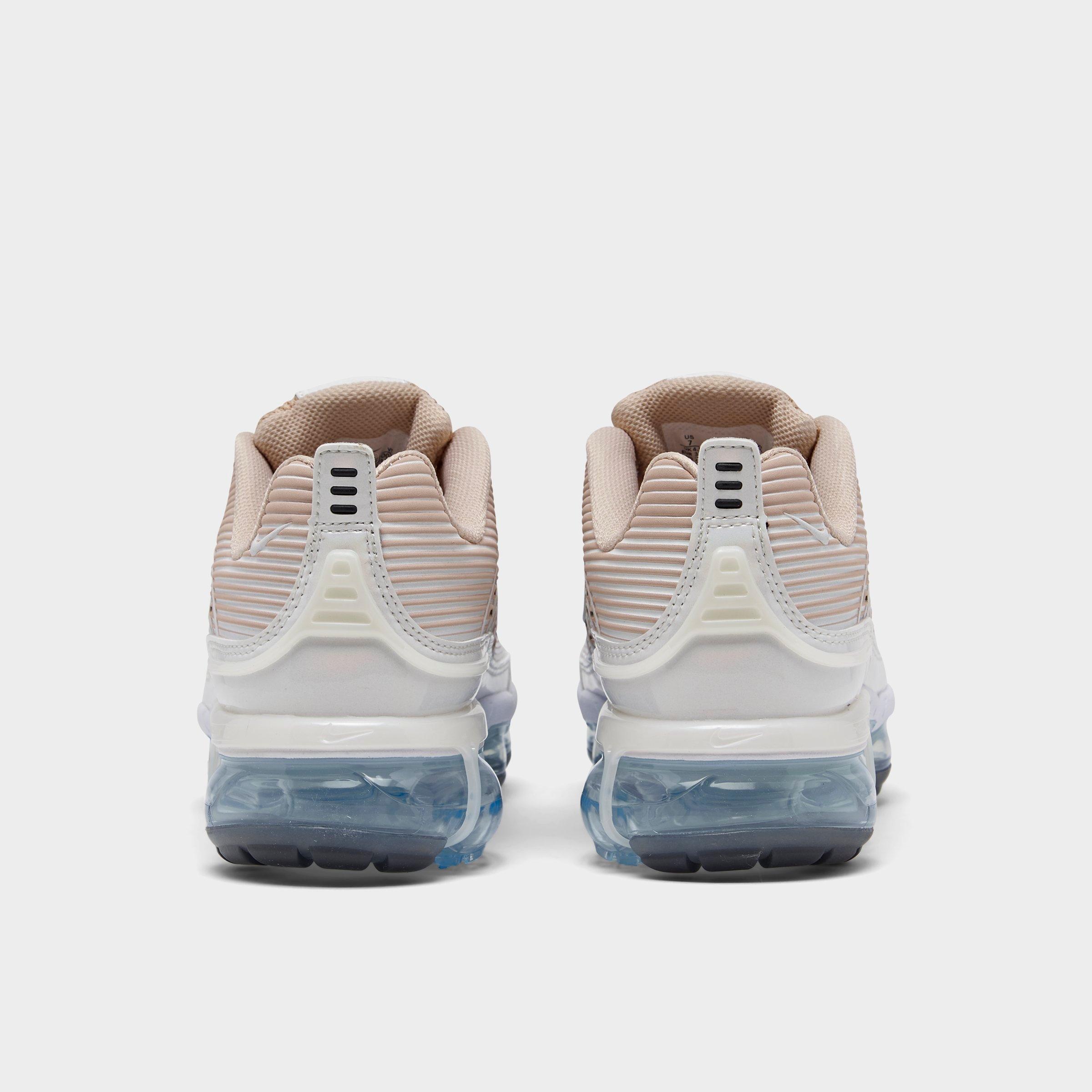 vapormax on sale for women