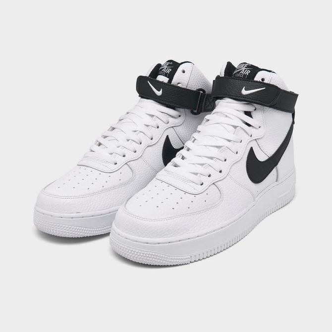 Nike Men Air Force 1 '07 White Sports Shoes