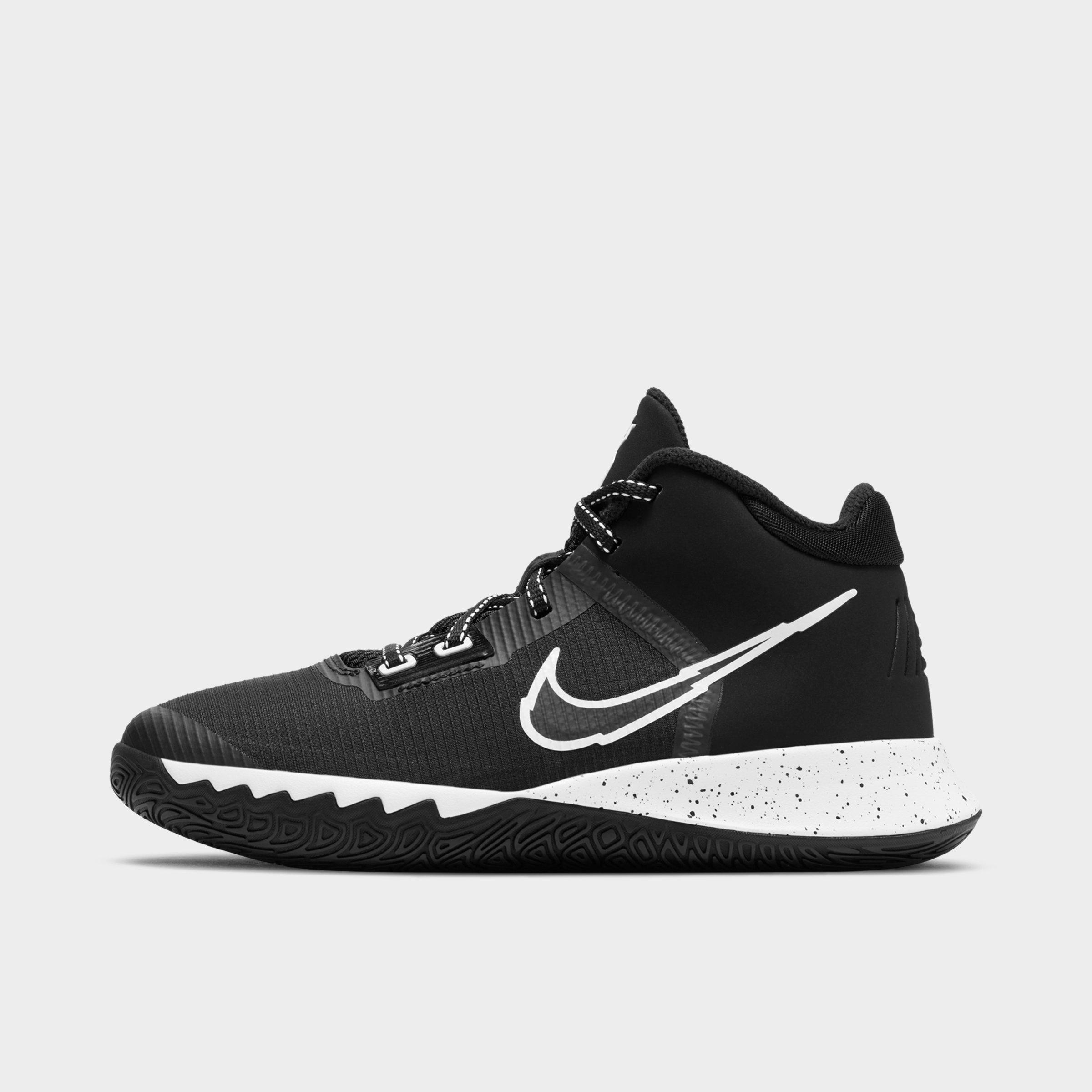 kyrie flytrap black and white