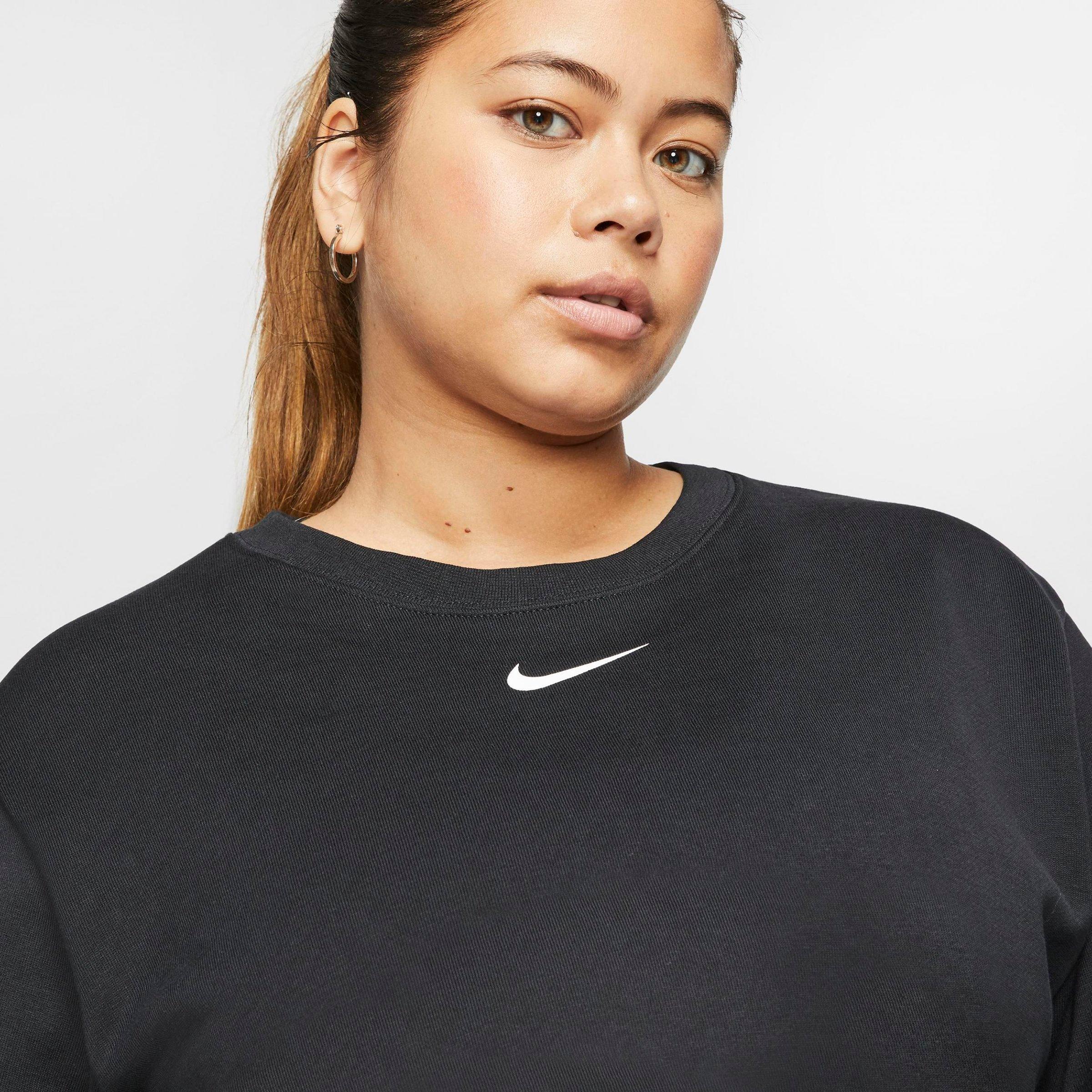 womens black nike crewneck sweatshirt