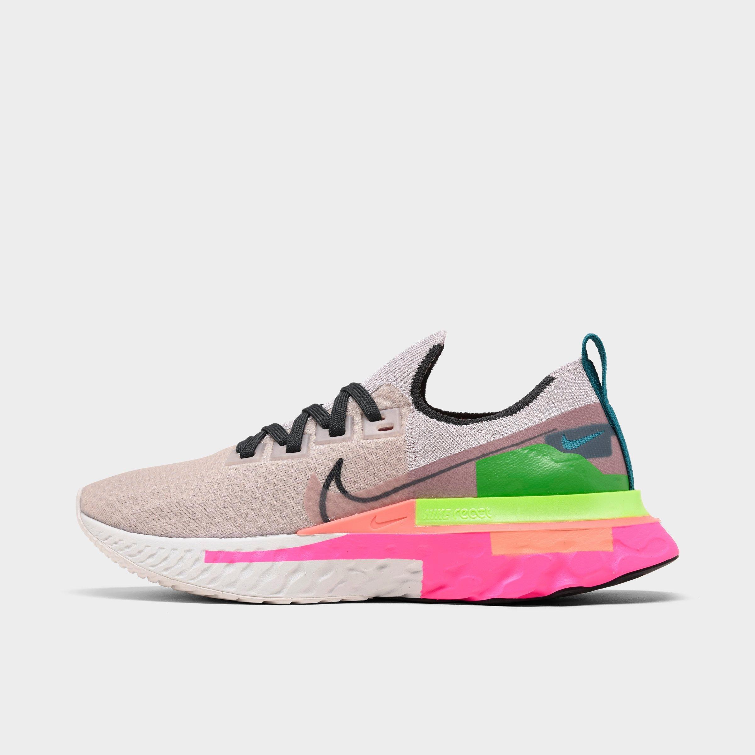 dark pink sports shoes