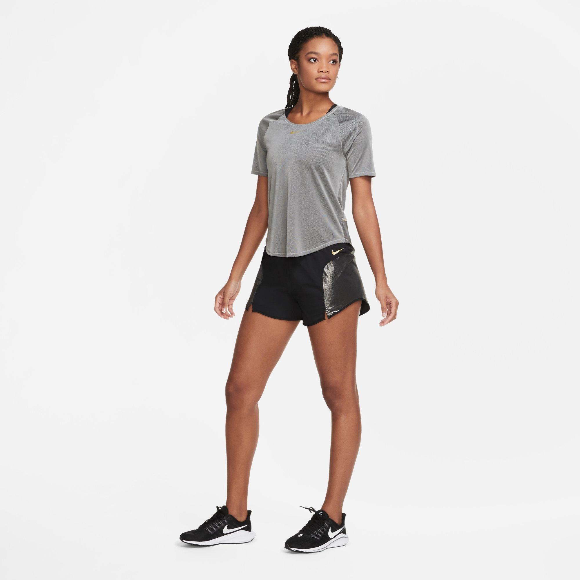 nike icon clash training shorts