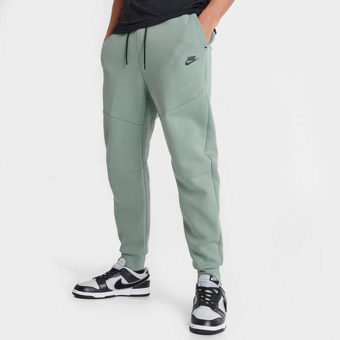 Nike tech fleece joggers green new arrivals