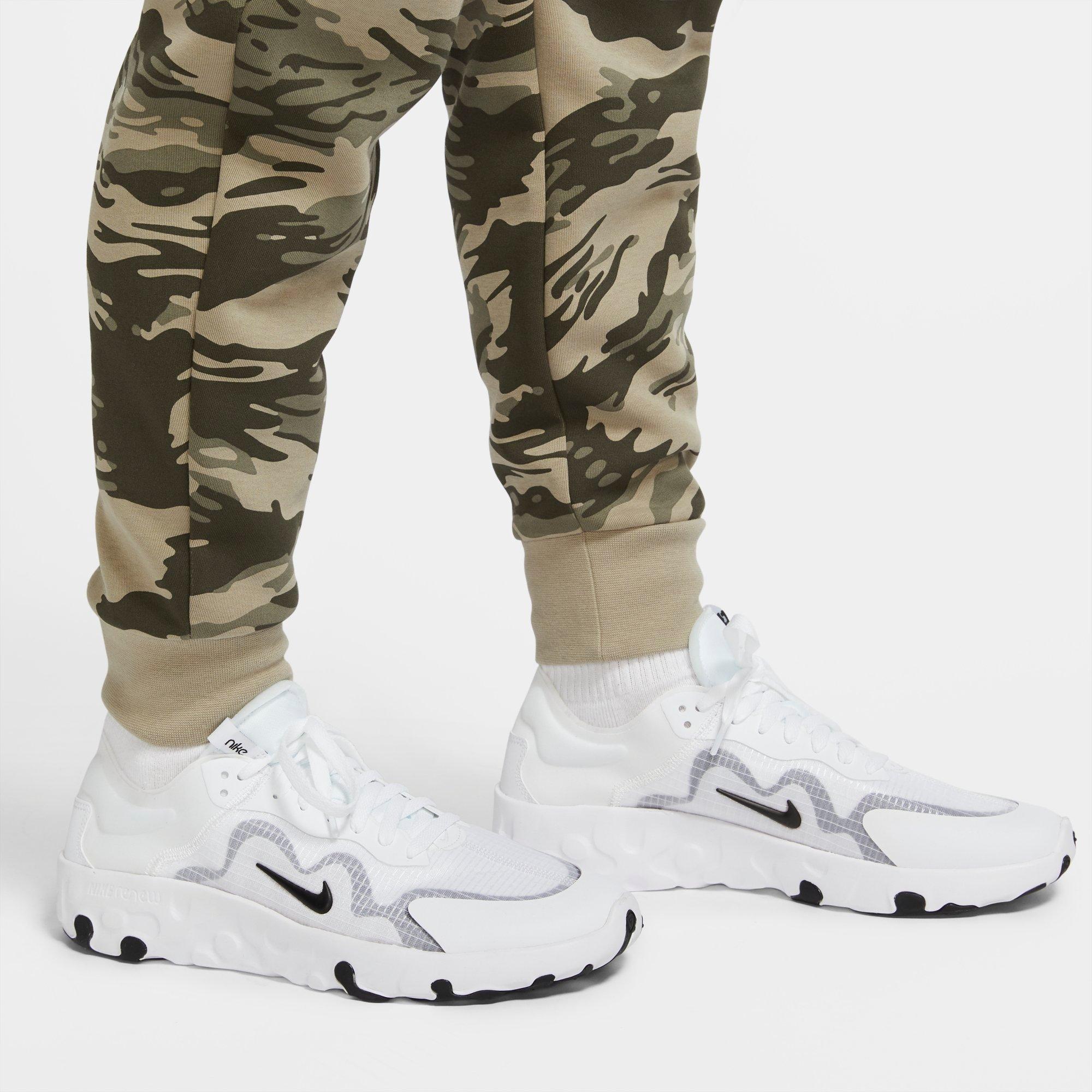 nike camo fleece joggers