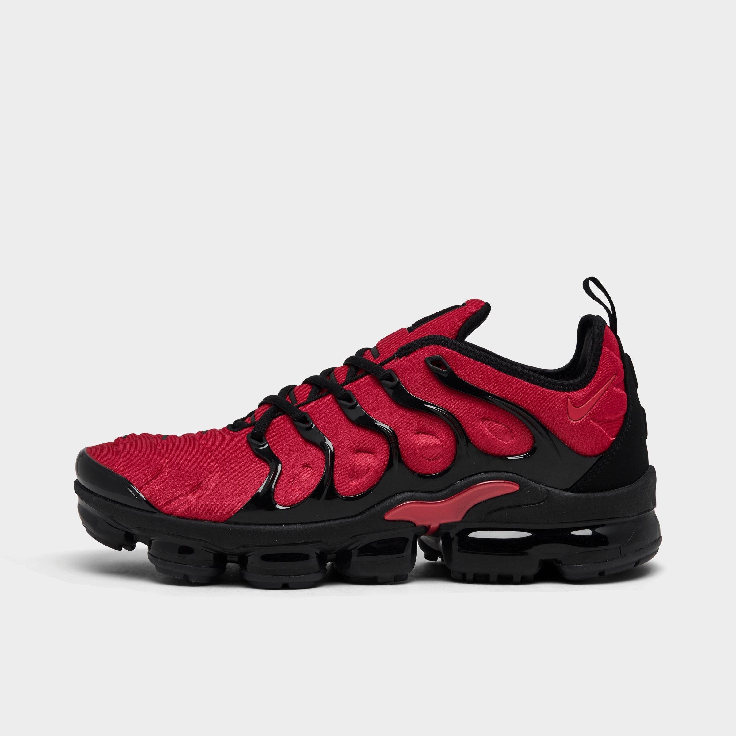 vapormax red black white