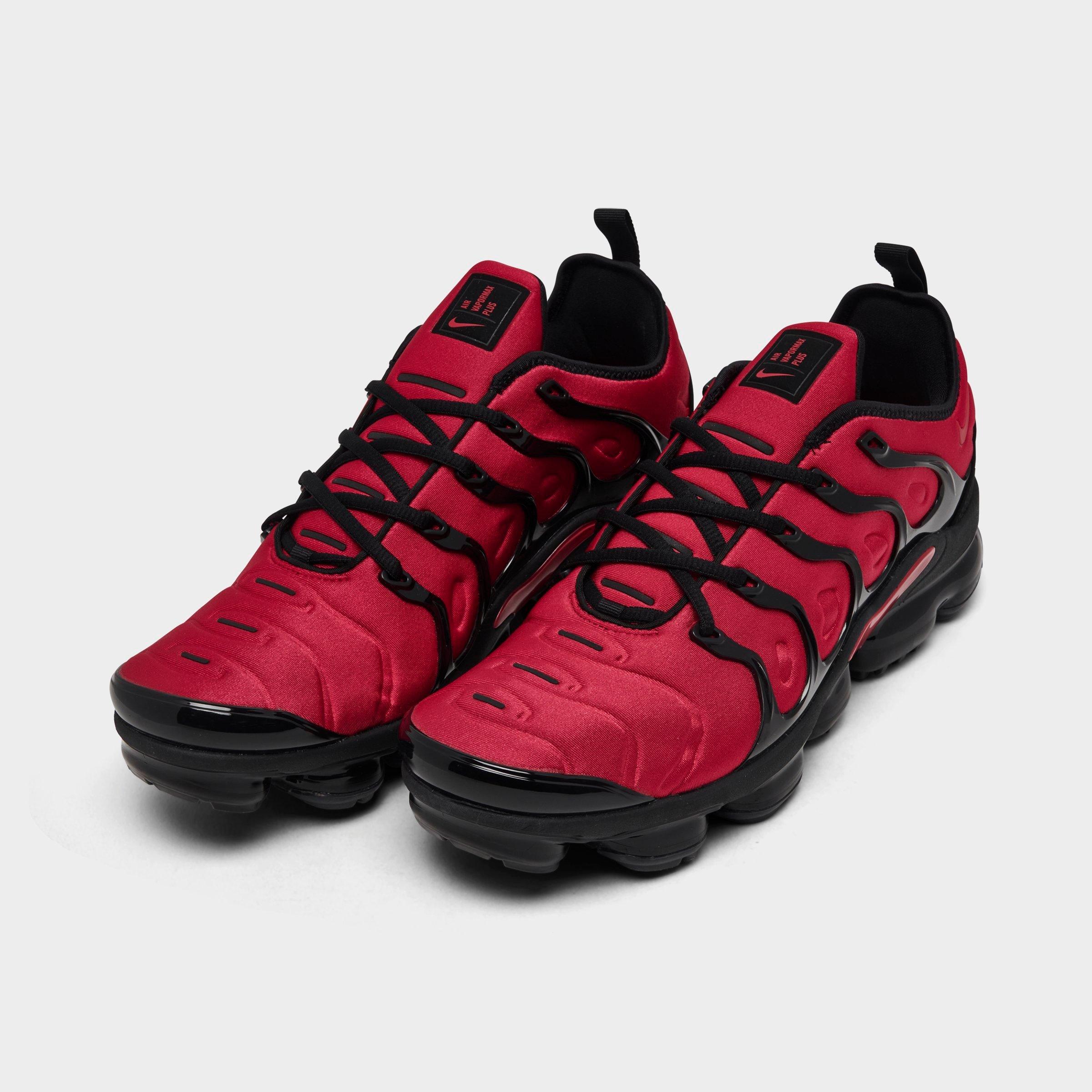 nike vapormax plus red and black
