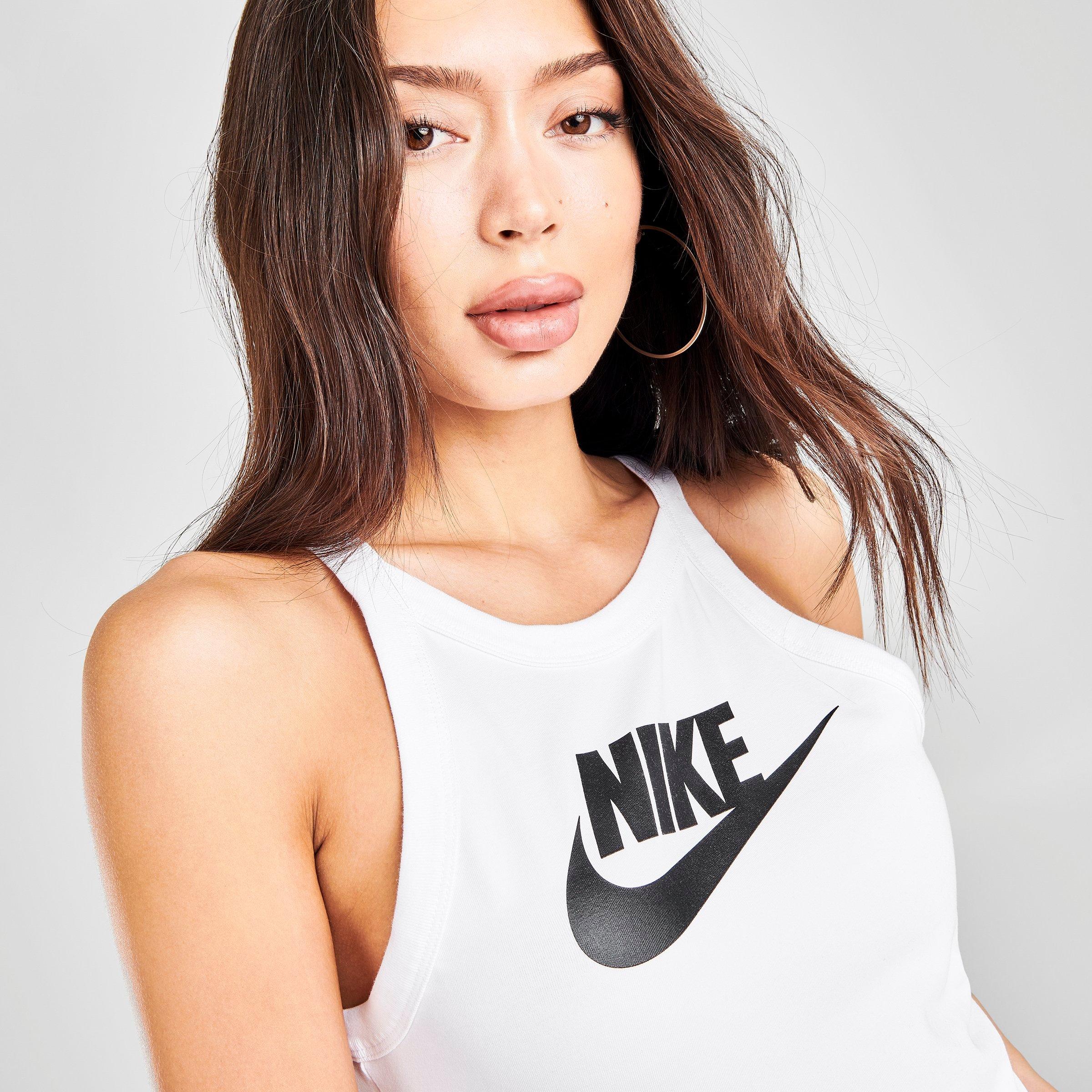 nike sportswear essential tank