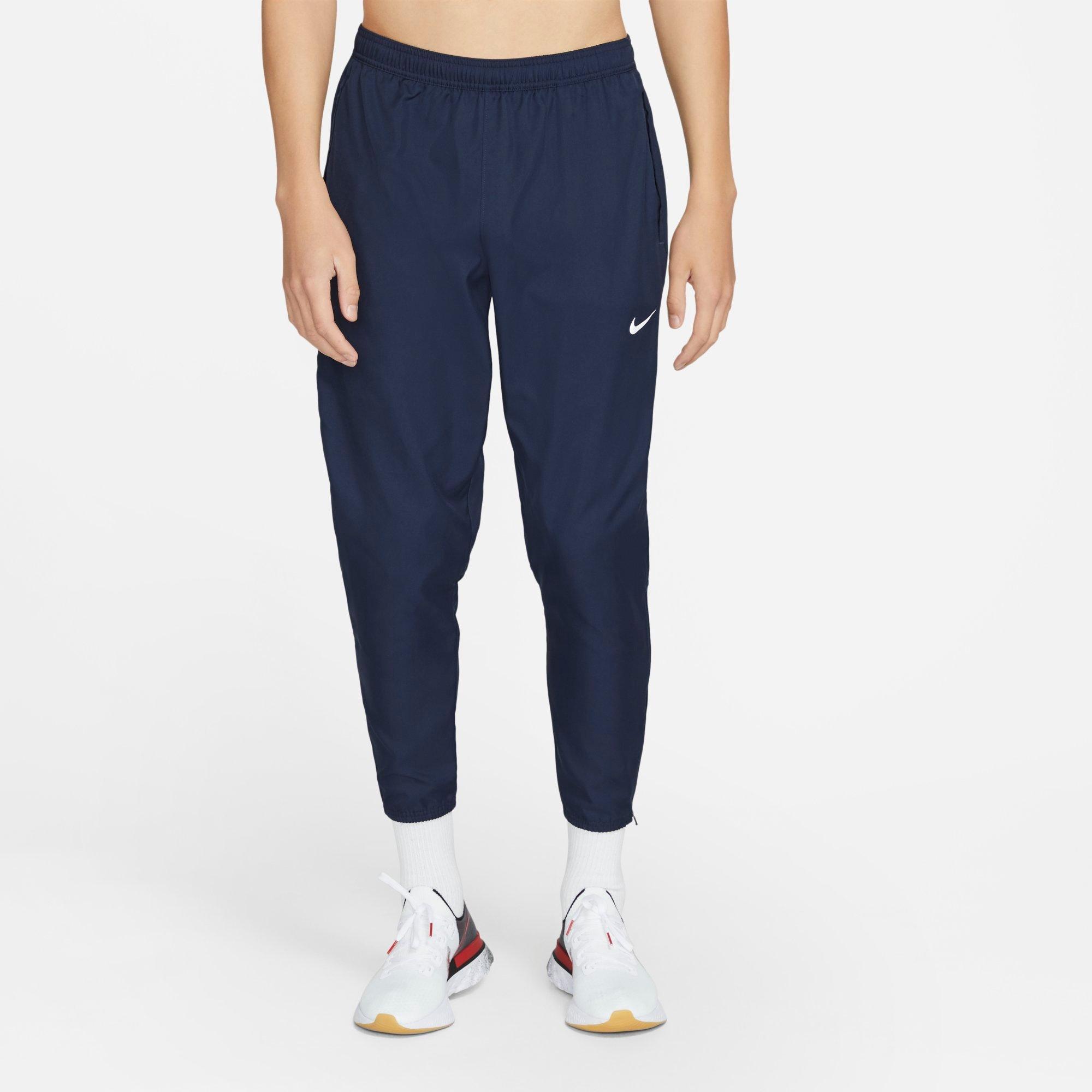 nike essential woven