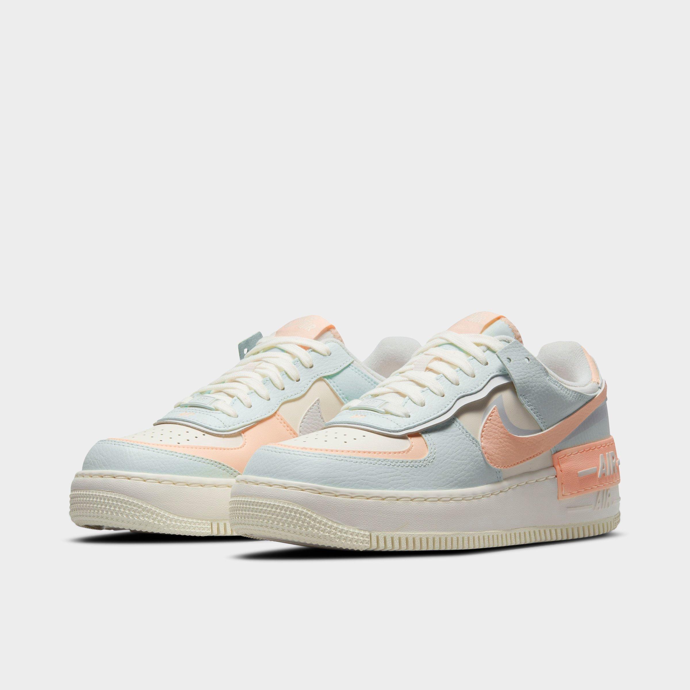 womans nike airforce 1