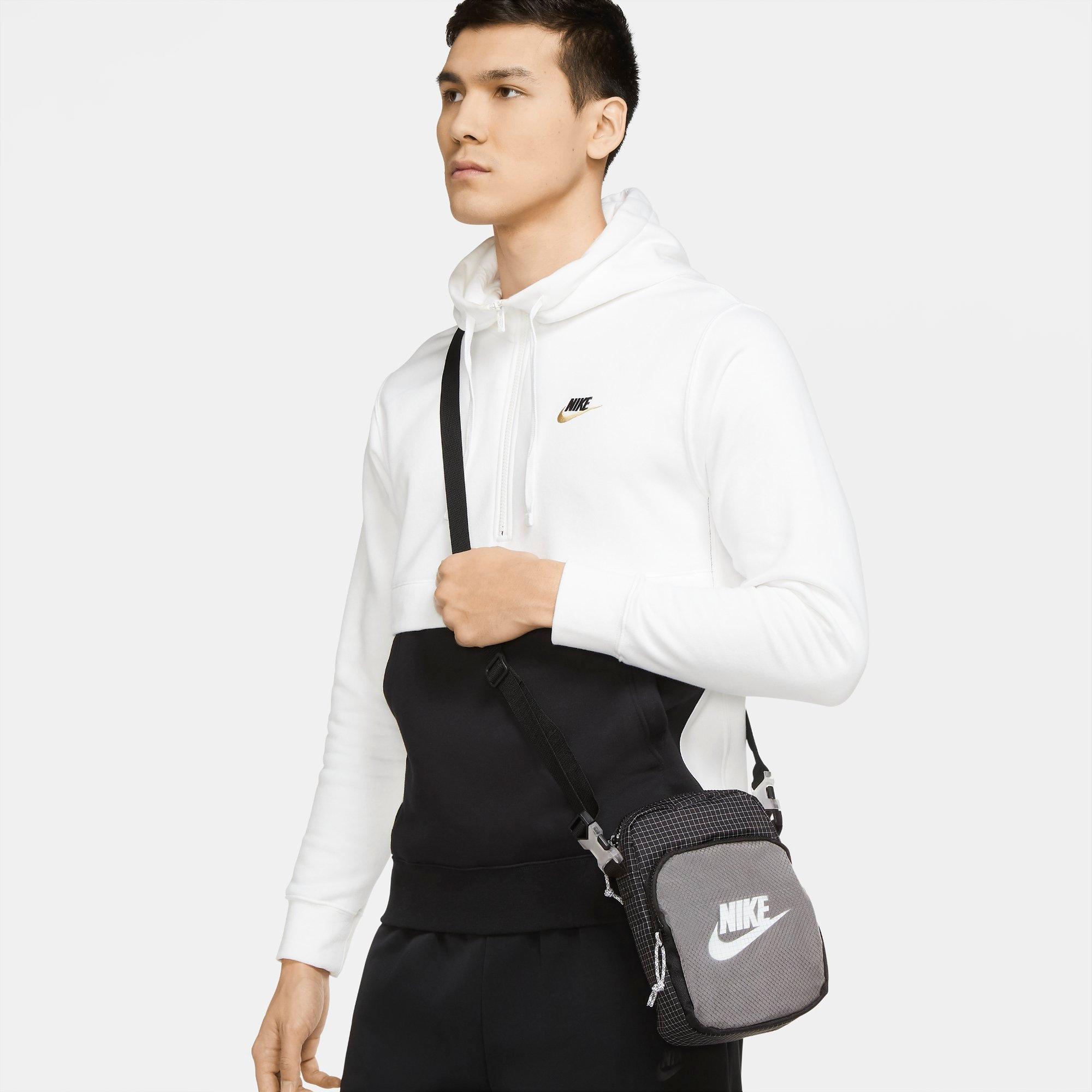 nike heritage small bag