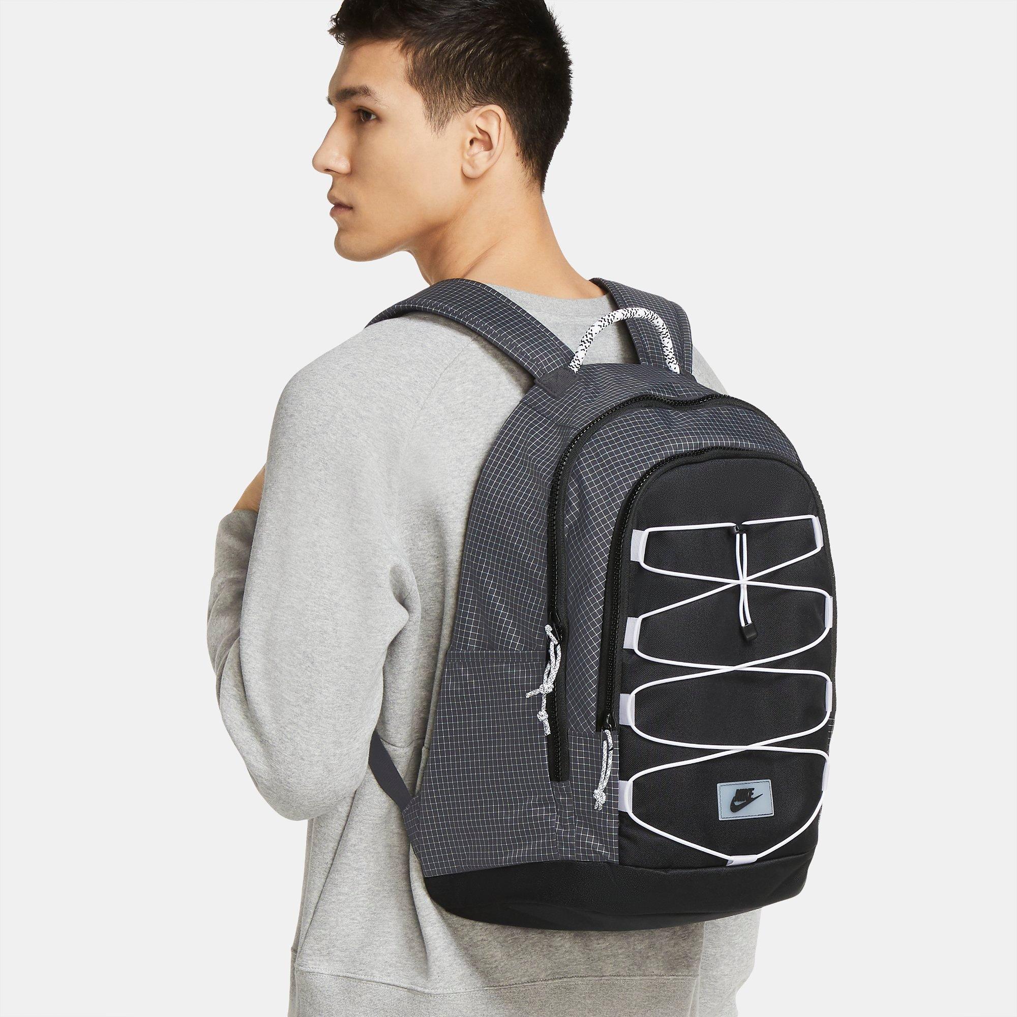 nike backpack hayward 2.0