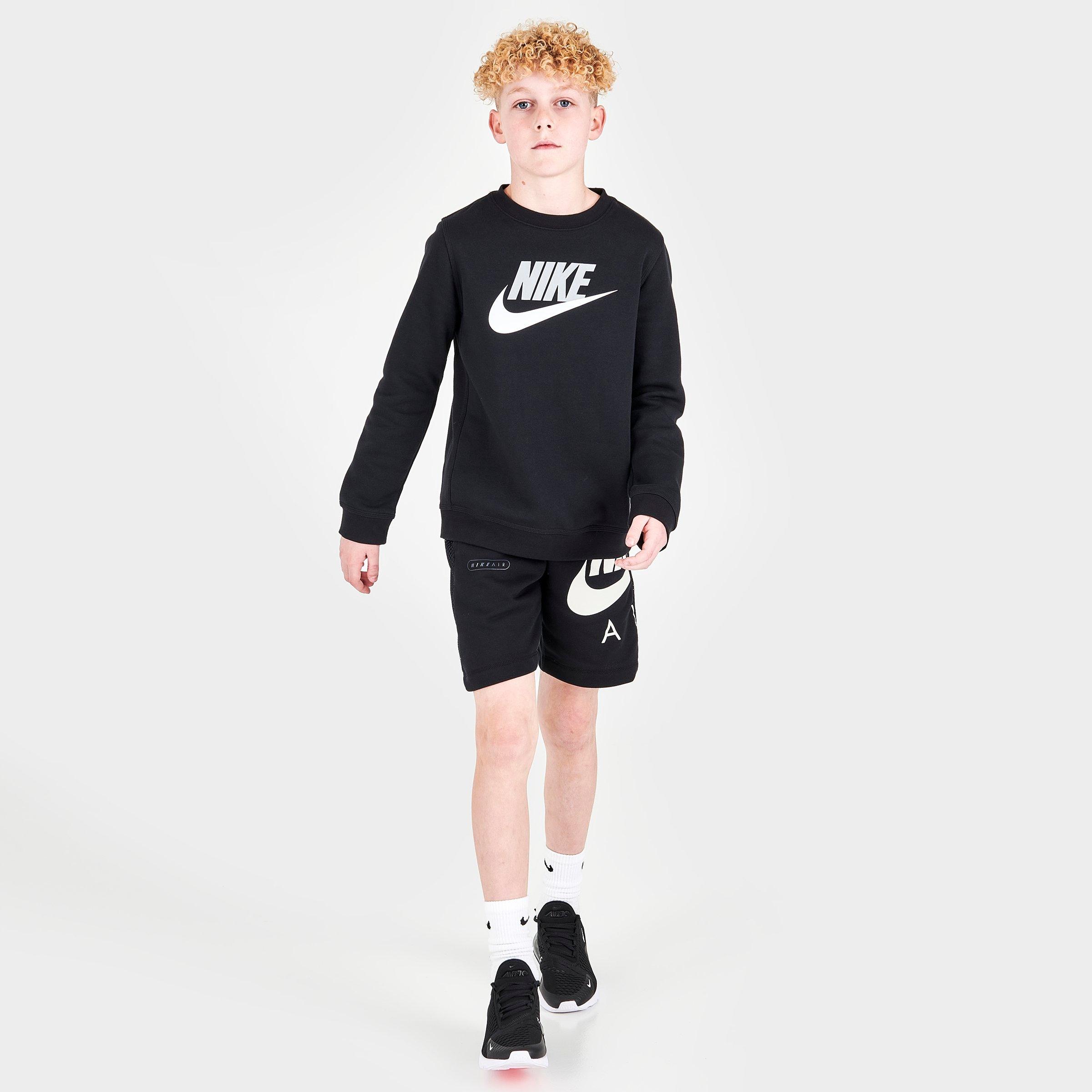 nike sportswear crewneck sweatshirt
