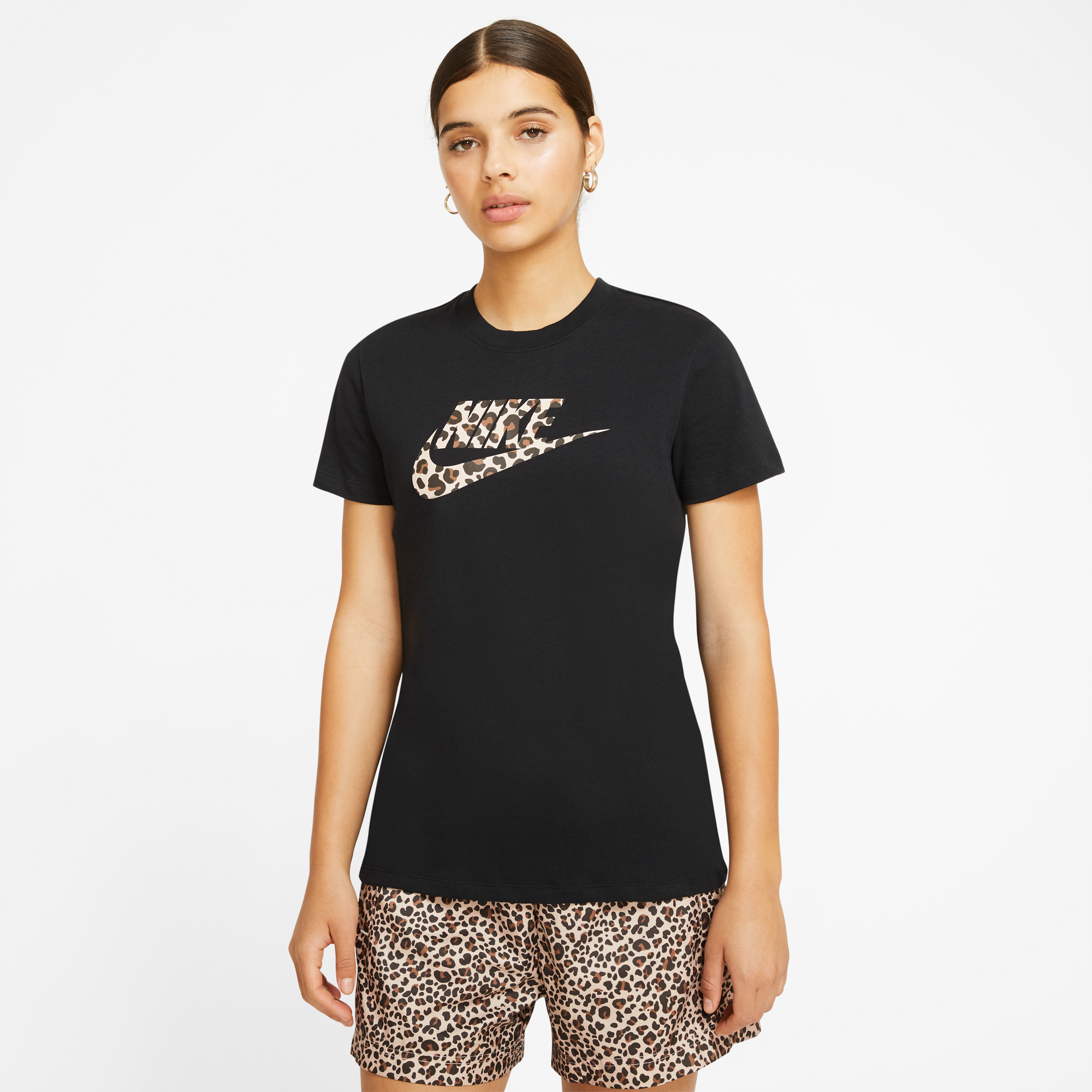 nike t shirt leopard