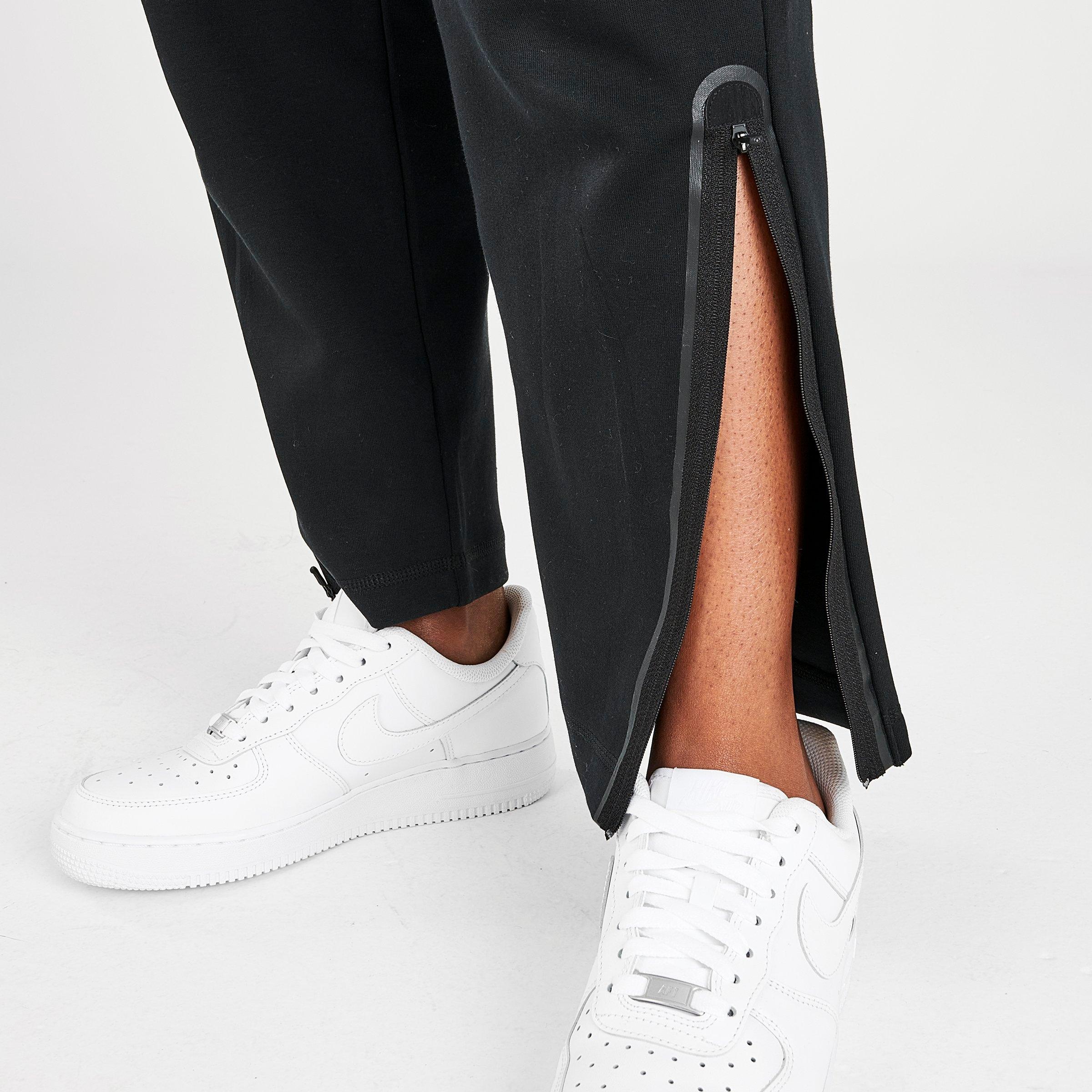 womens black nike tech fleece pants