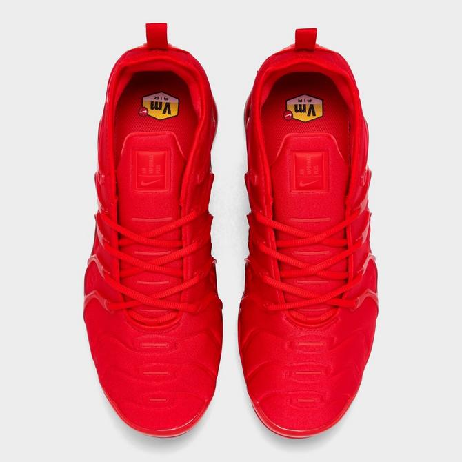 Air vapormax plus shop running shoes red