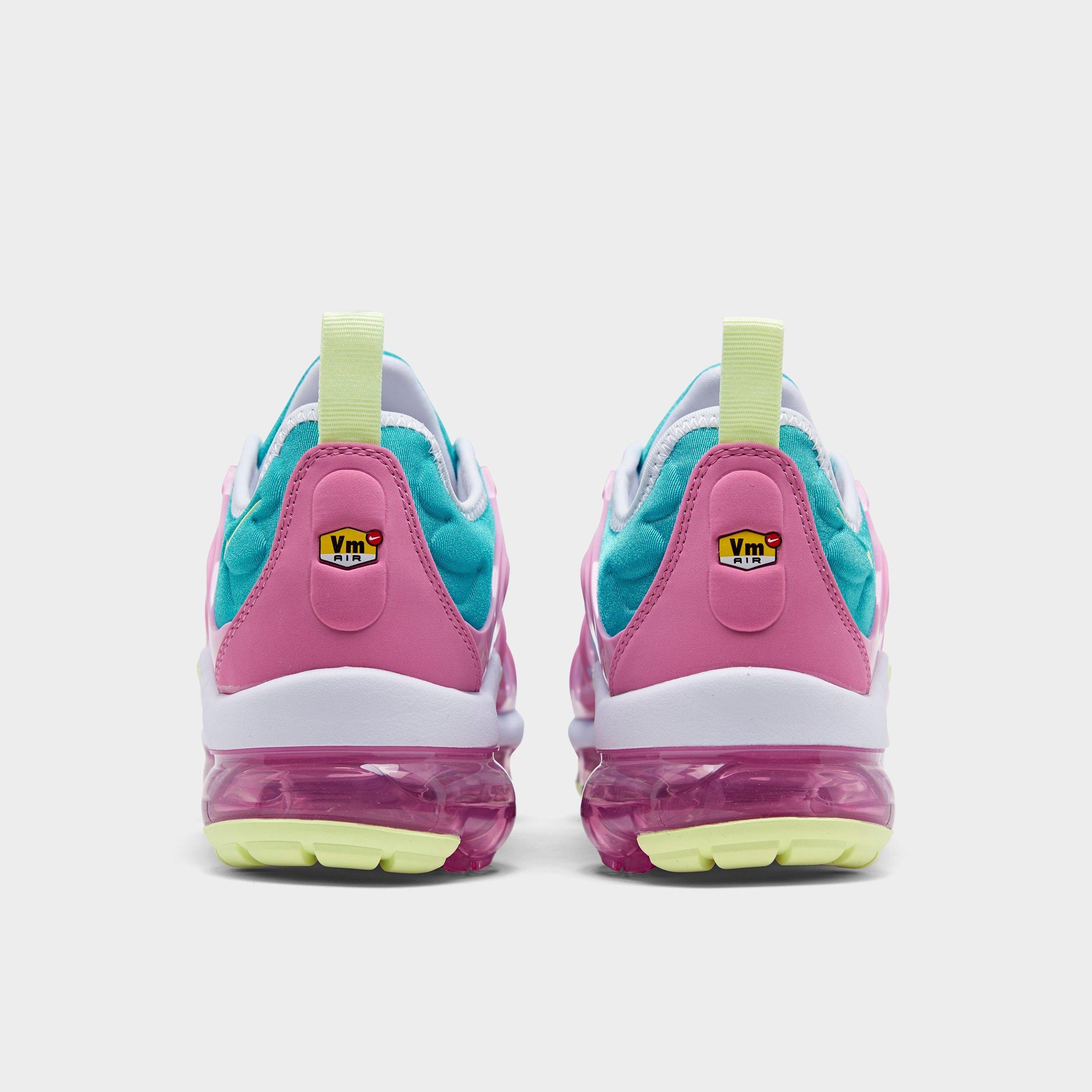 nike vapormax plus womens colorful