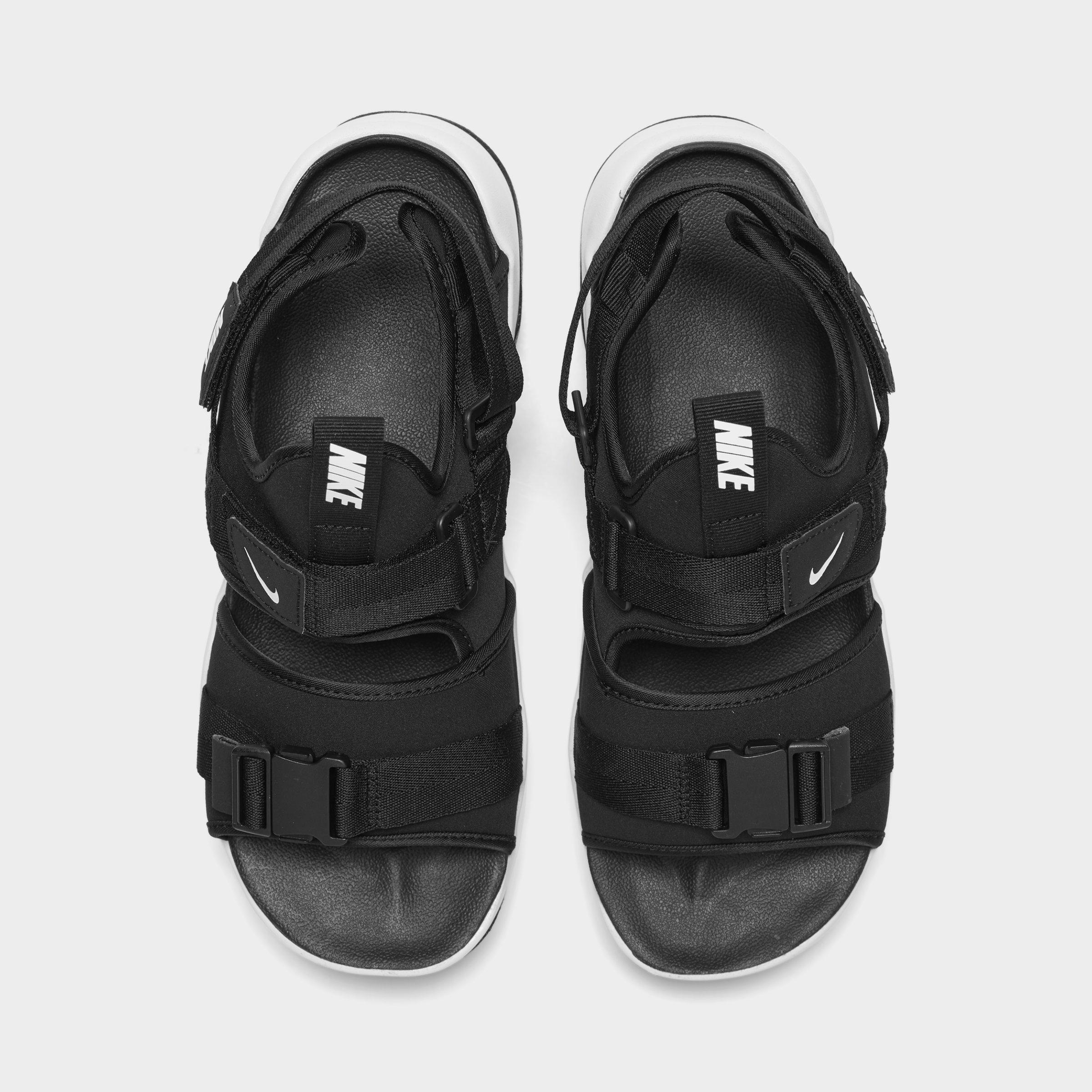 mens nike sandals with straps