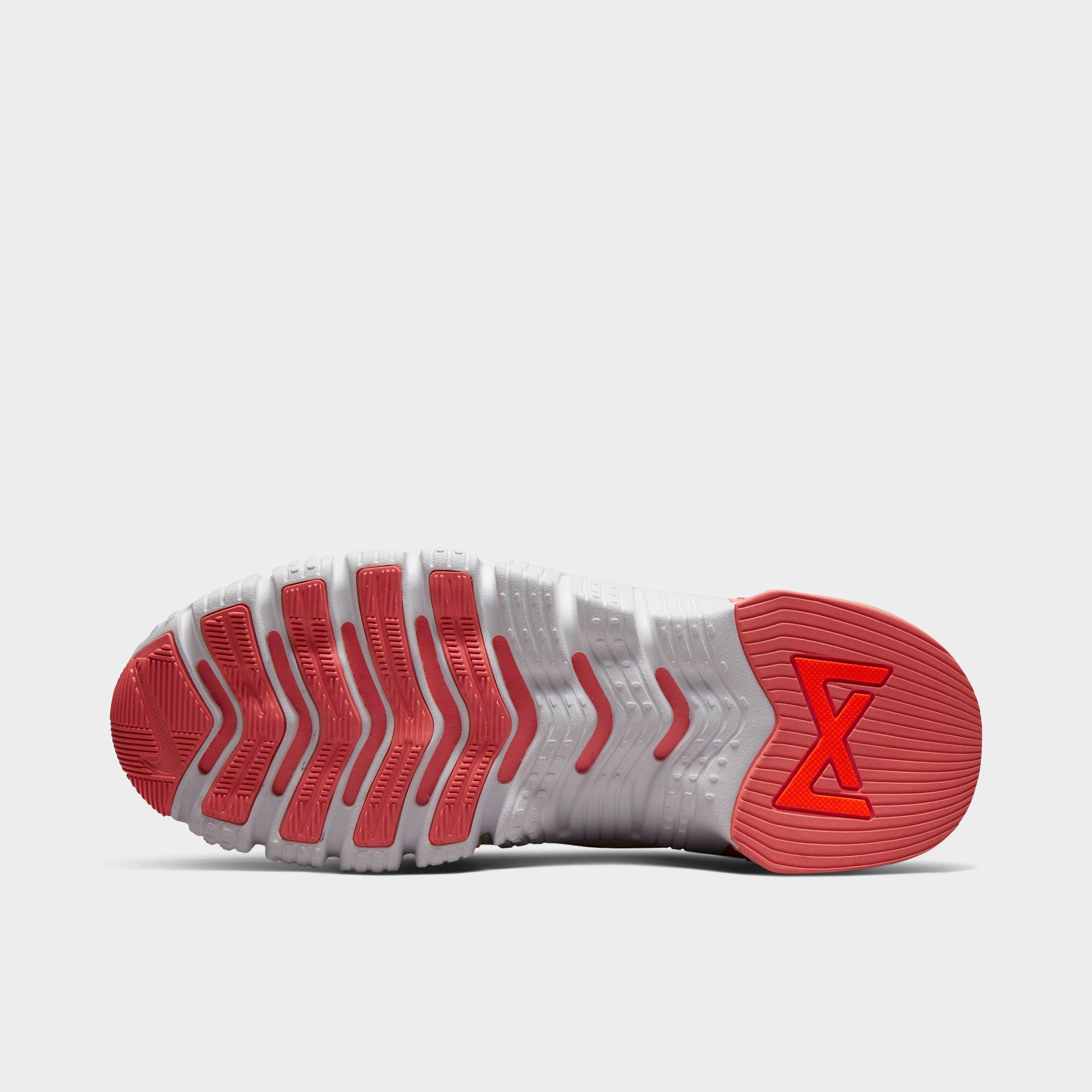 nike metcon 4 gum sole
