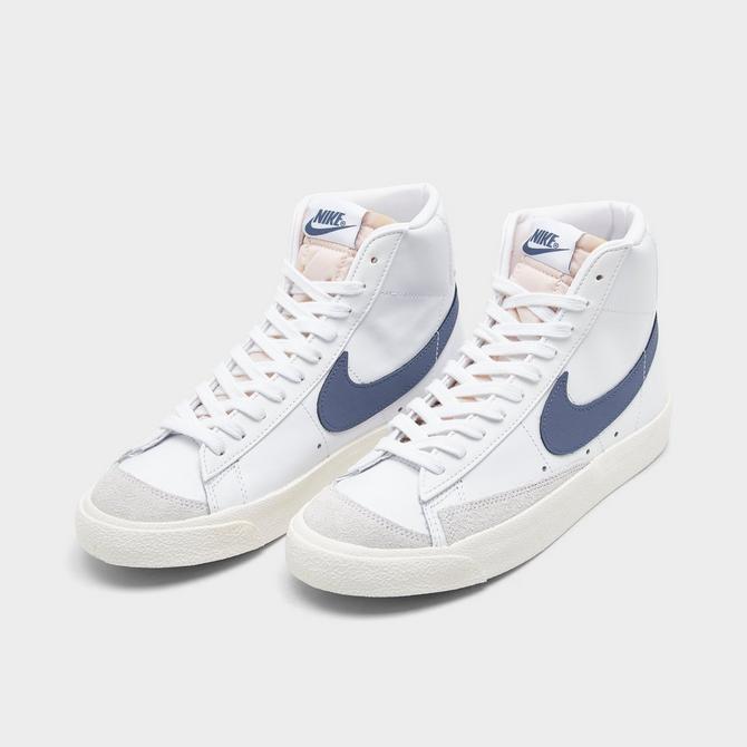 Women's nike blazer 2025 mid metallic casual shoes