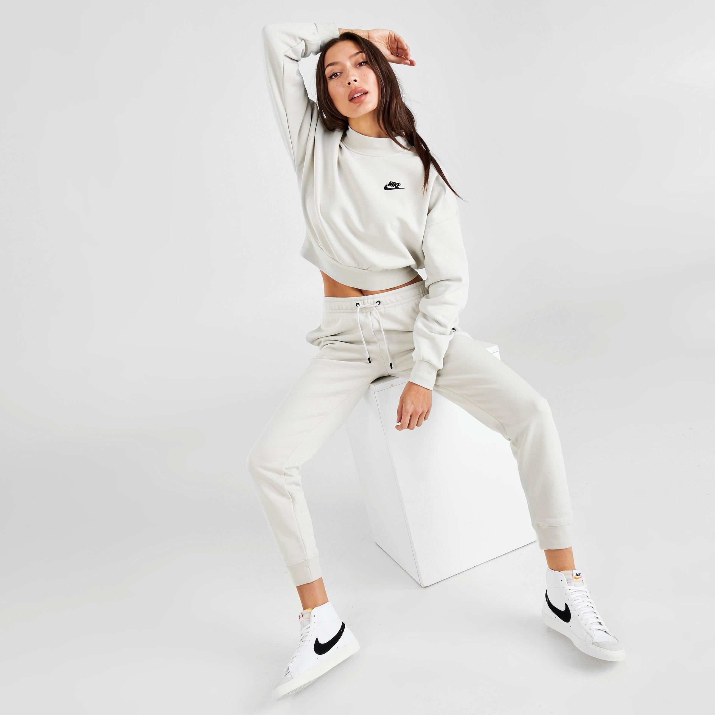 women's nike sportswear sweatshirt