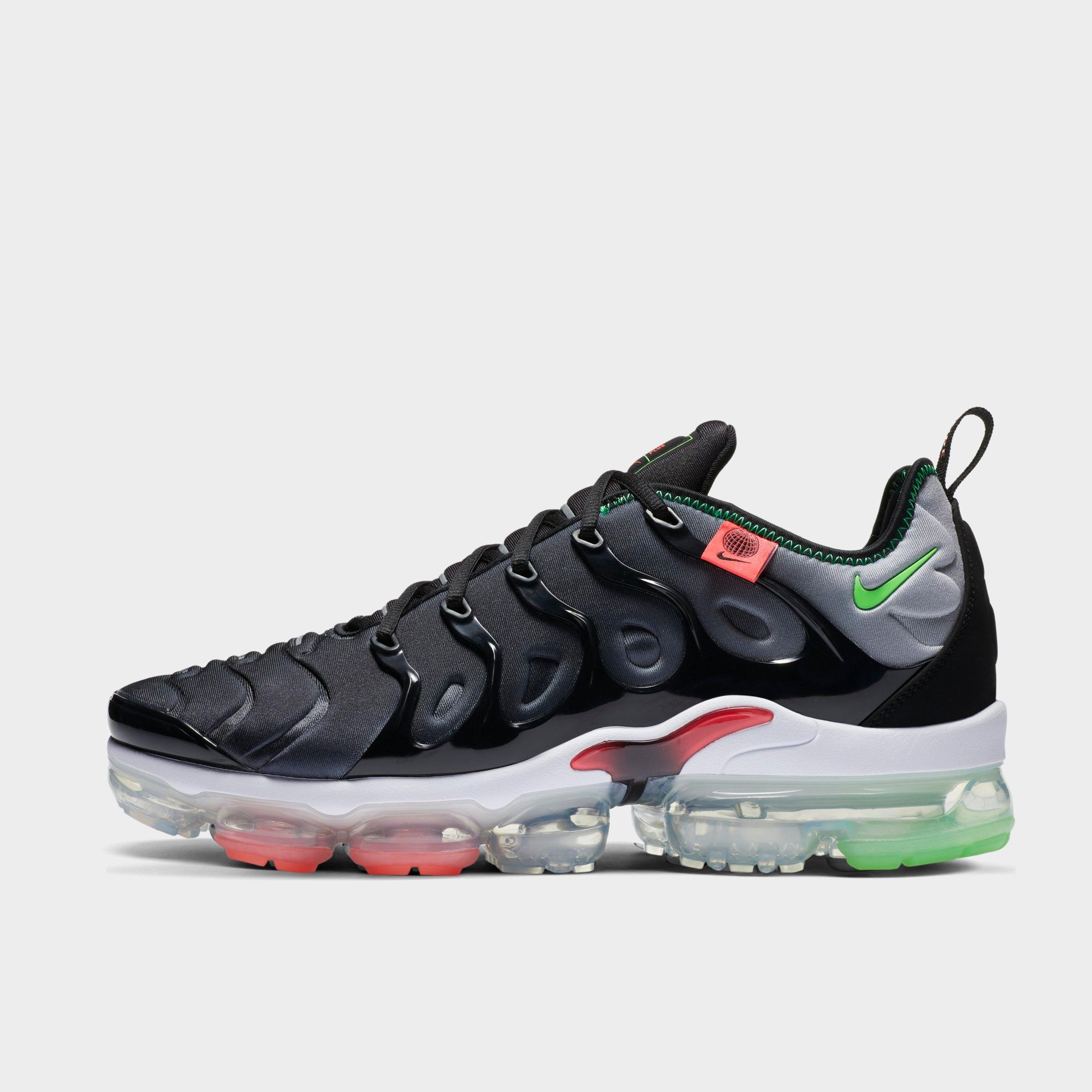 men's nike air vapormax plus worldwide running shoes