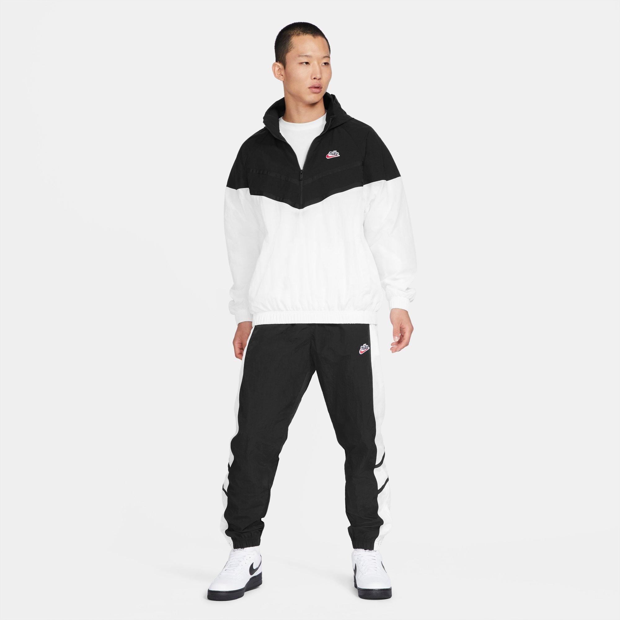nike sportswear heritage men's joggers