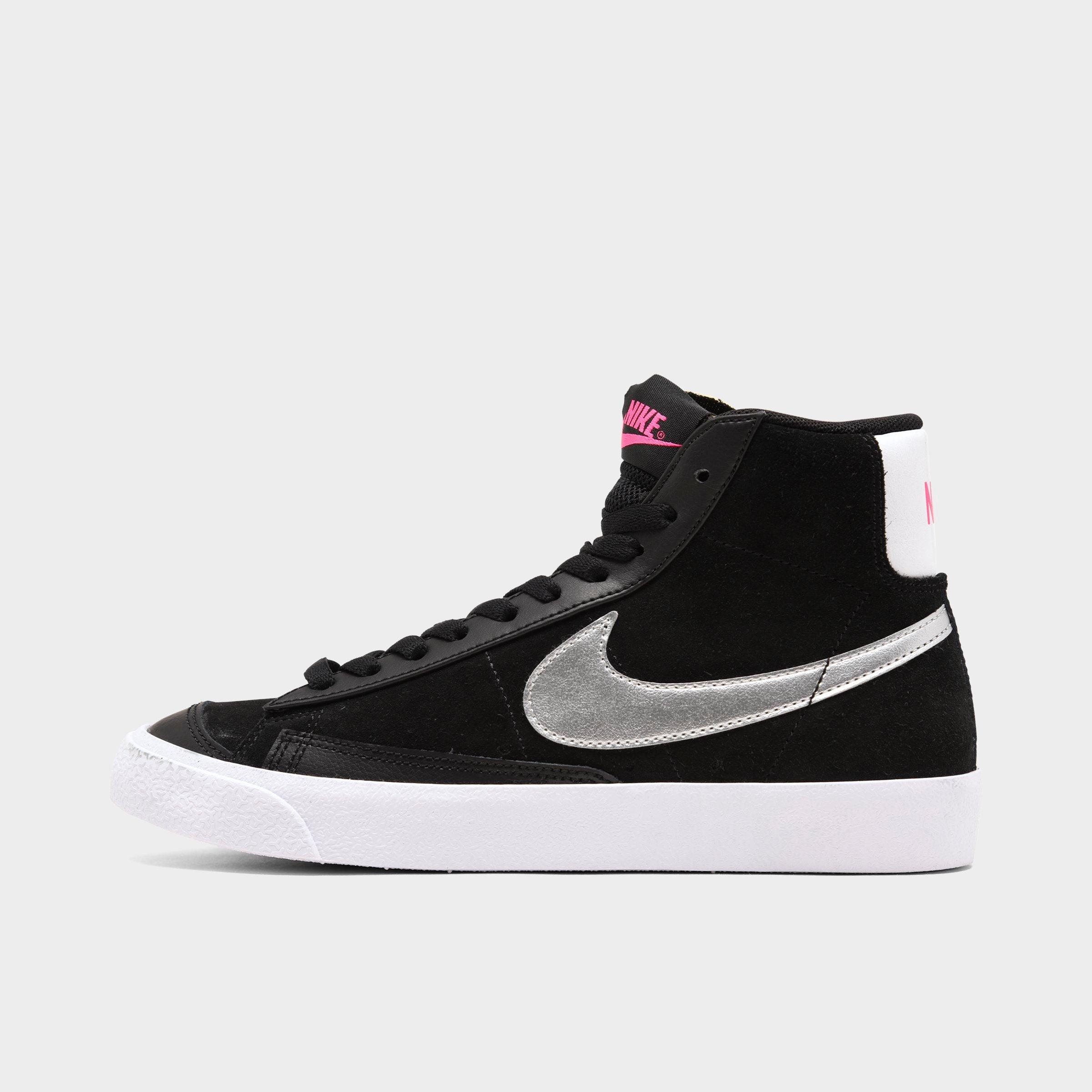 nike sneakers blazer