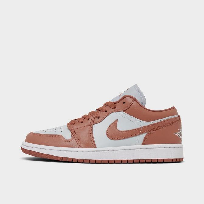 Women's Air Jordan Retro 1 Low Casual Shoes