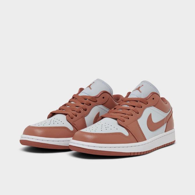 Women's Air Jordan Retro 1 Low Casual Shoes