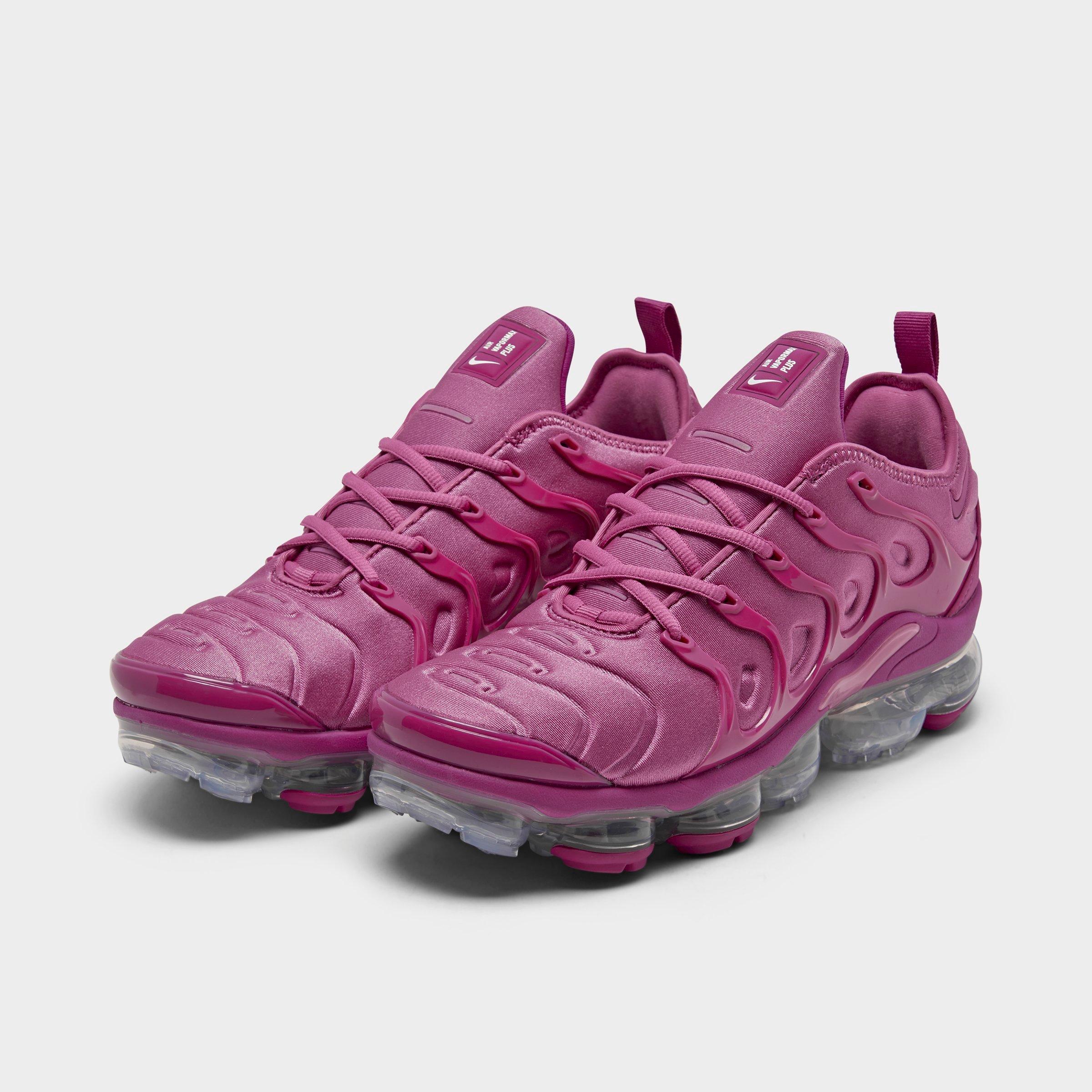 nike air vapormax plus pink and white