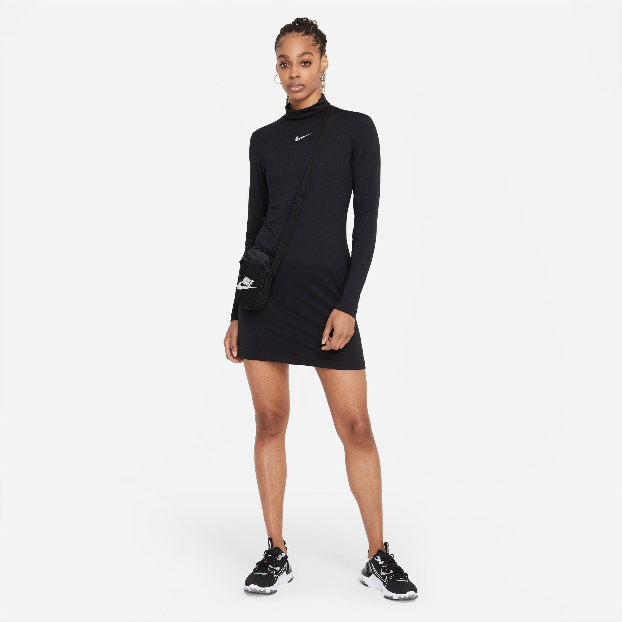 Women's Nike Sportswear Swoosh Long 