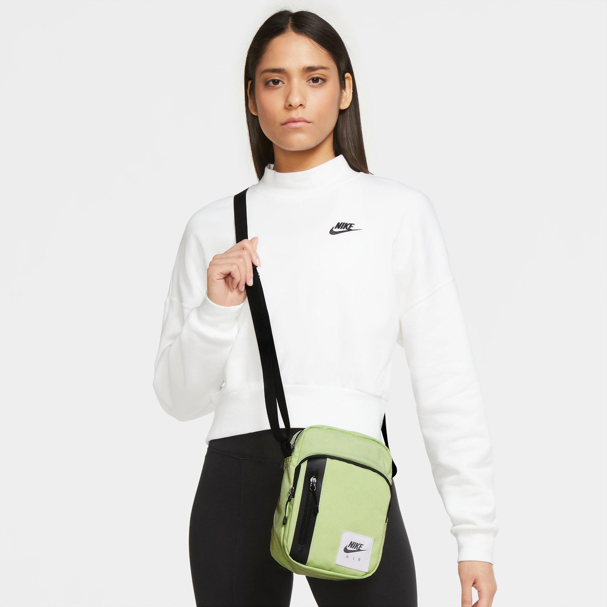 nike sport small items bag