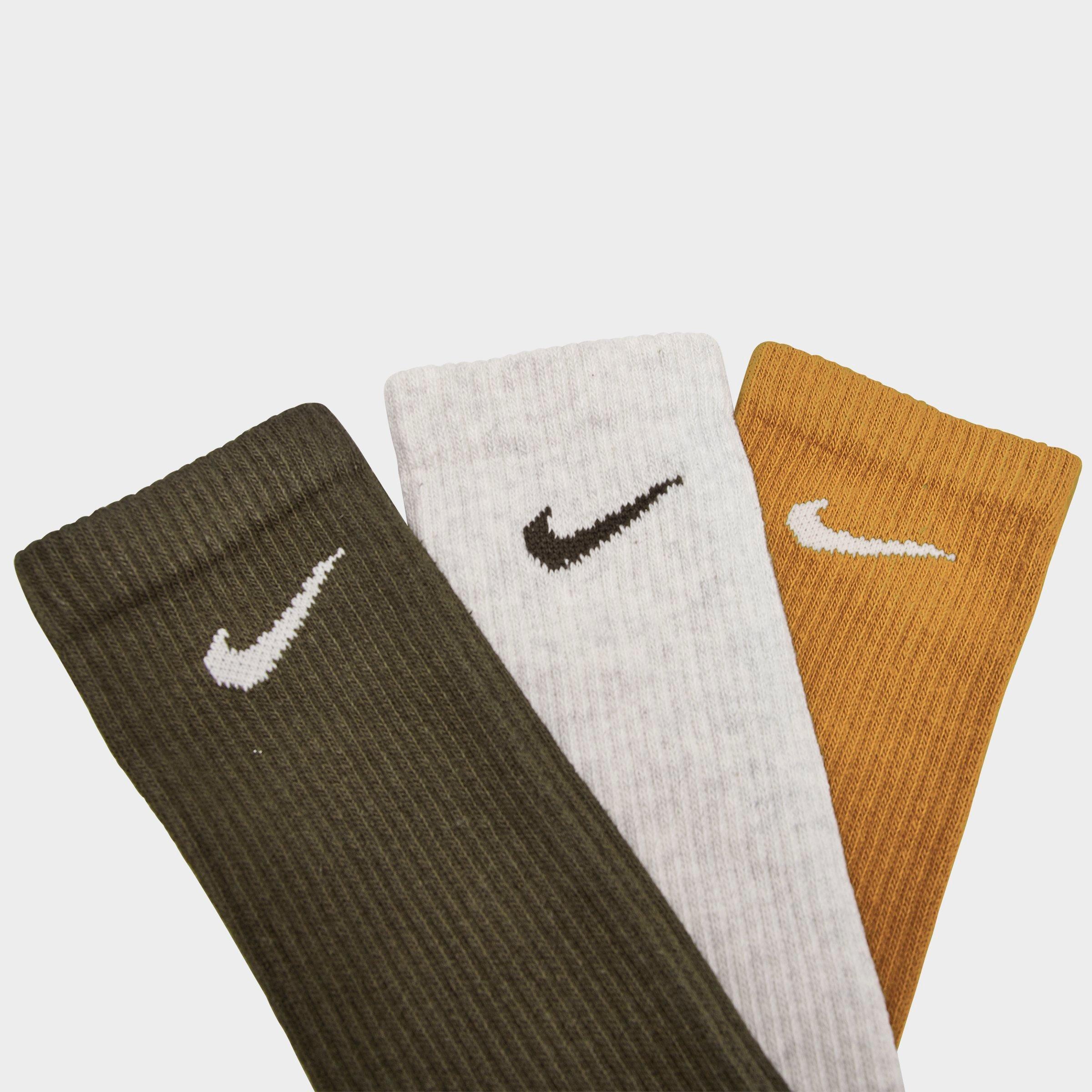 nike everyday lightweight training crew socks