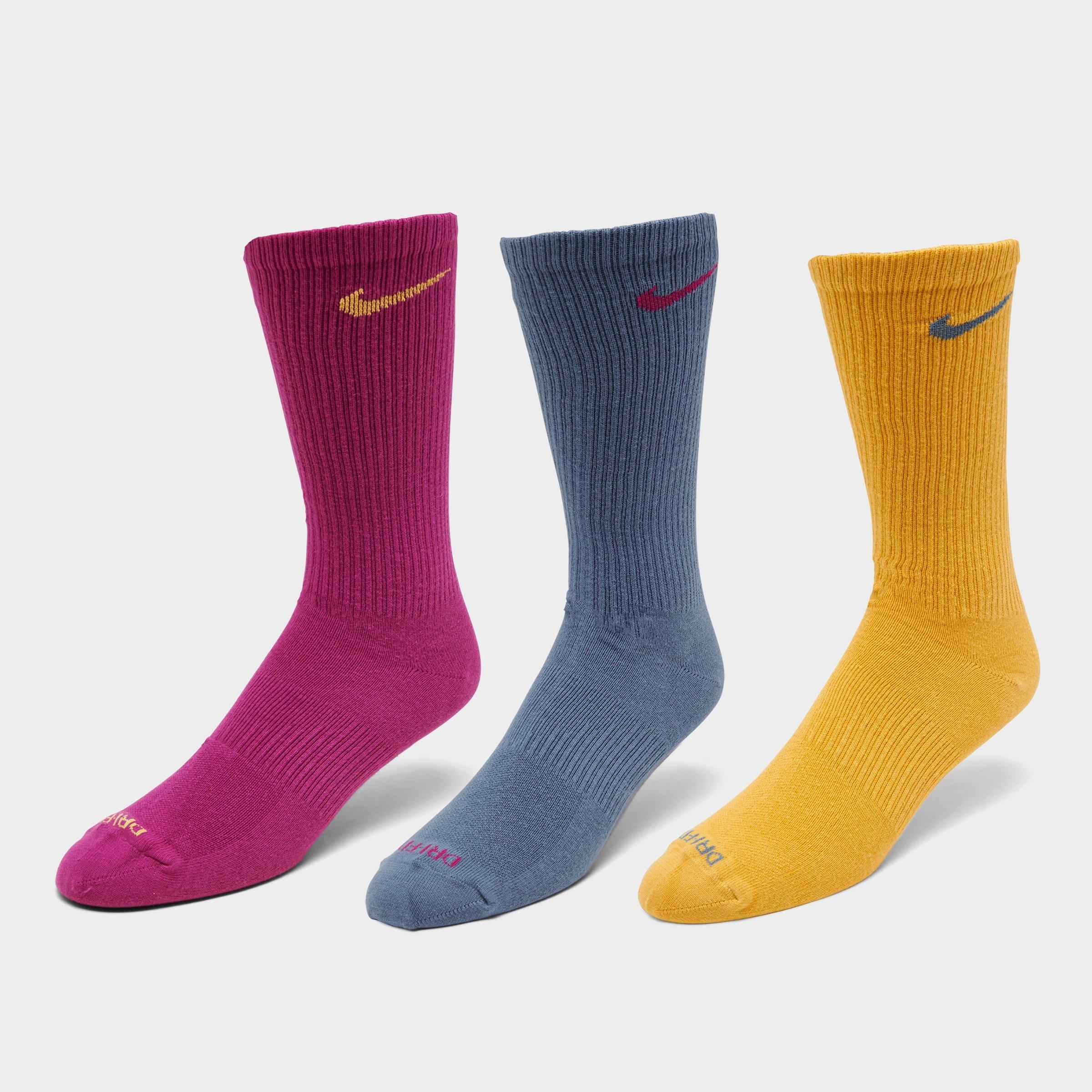 nike everyday plus socks