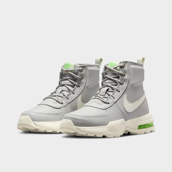 Nike store weather boots