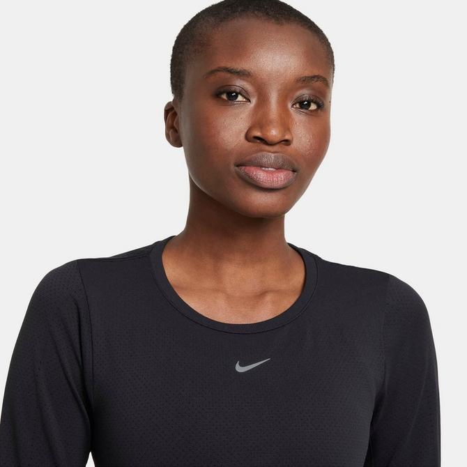 Women's Nike Dri-FIT Swoosh Quarter-Zip Running Top