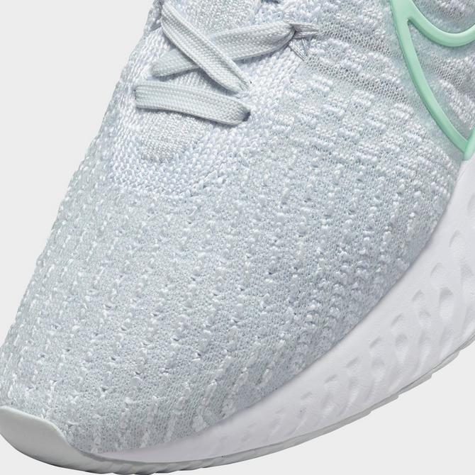 Women's nike epic react cheap flyknit running shoes wolf grey