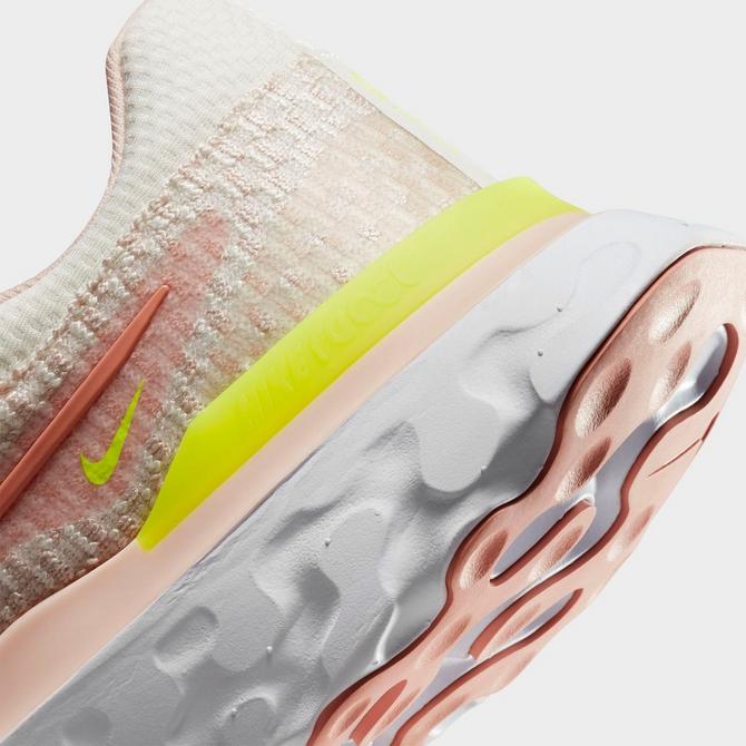 Nike air zoom fearless flyknit chrome blush sale