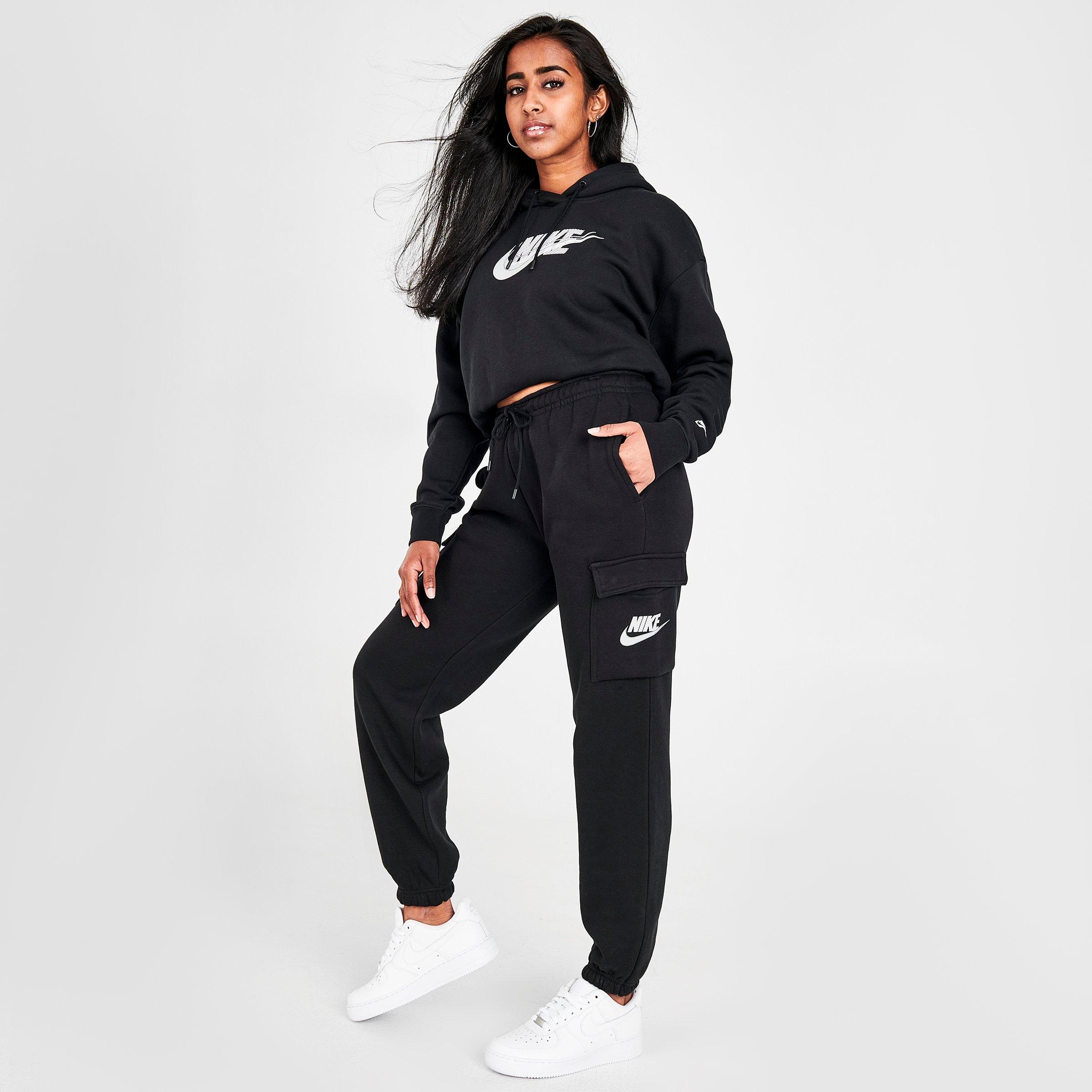 nike cargo joggers women's