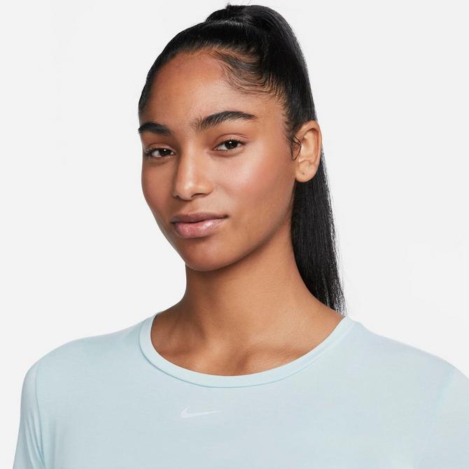 Nike Women`s Dri-FIT One Luxe Twist Standard Fit Short-Sleeve Top