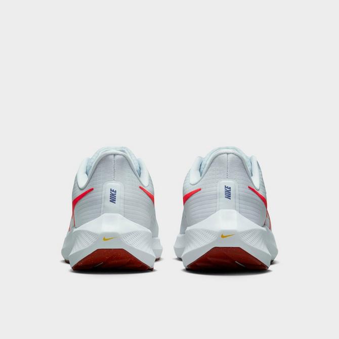 Men's Nike Pegasus 39 Running Shoes | Sports