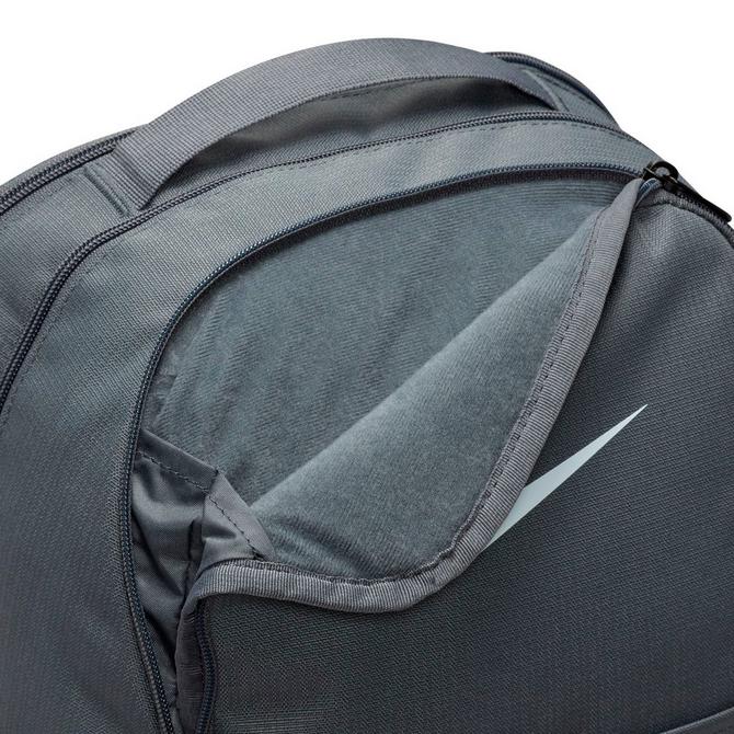 Nike brasilia outlet backpack grey